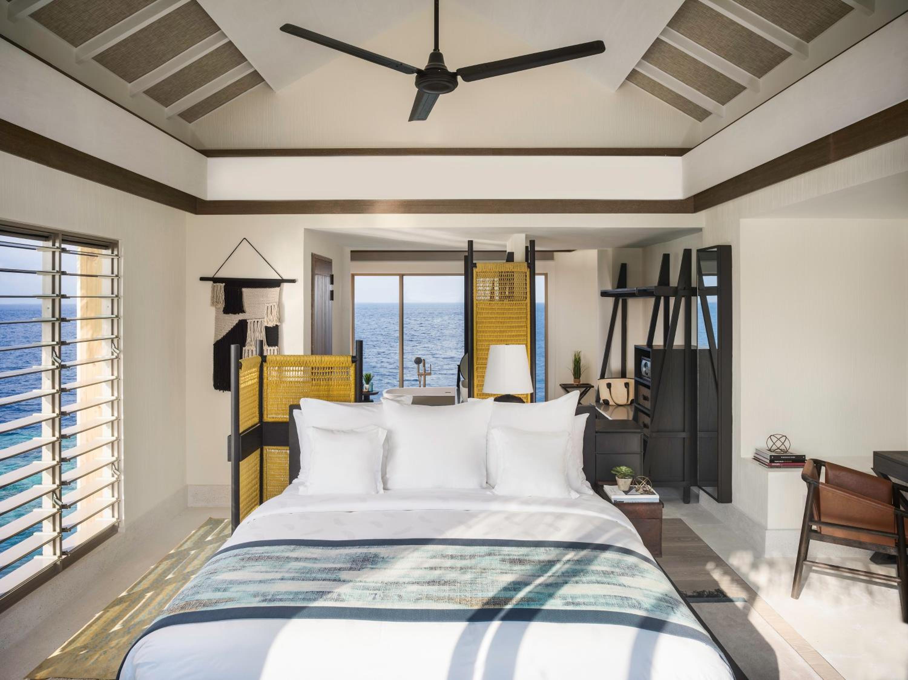 One-Bedroom Villa with Lagoon Pool - Club Benefits, InterContinental Maldives Maamunagau Resort