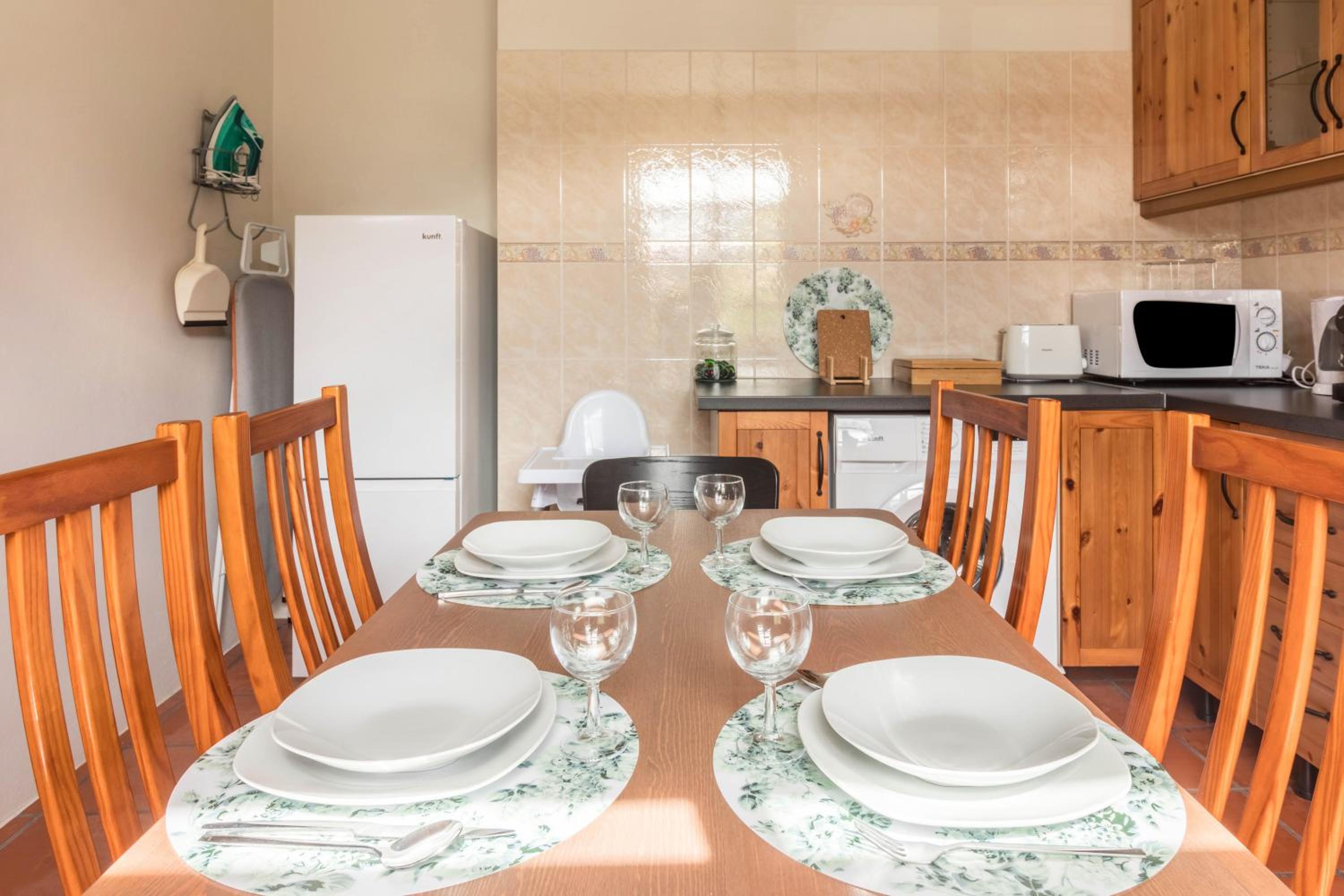 Villa photo 2