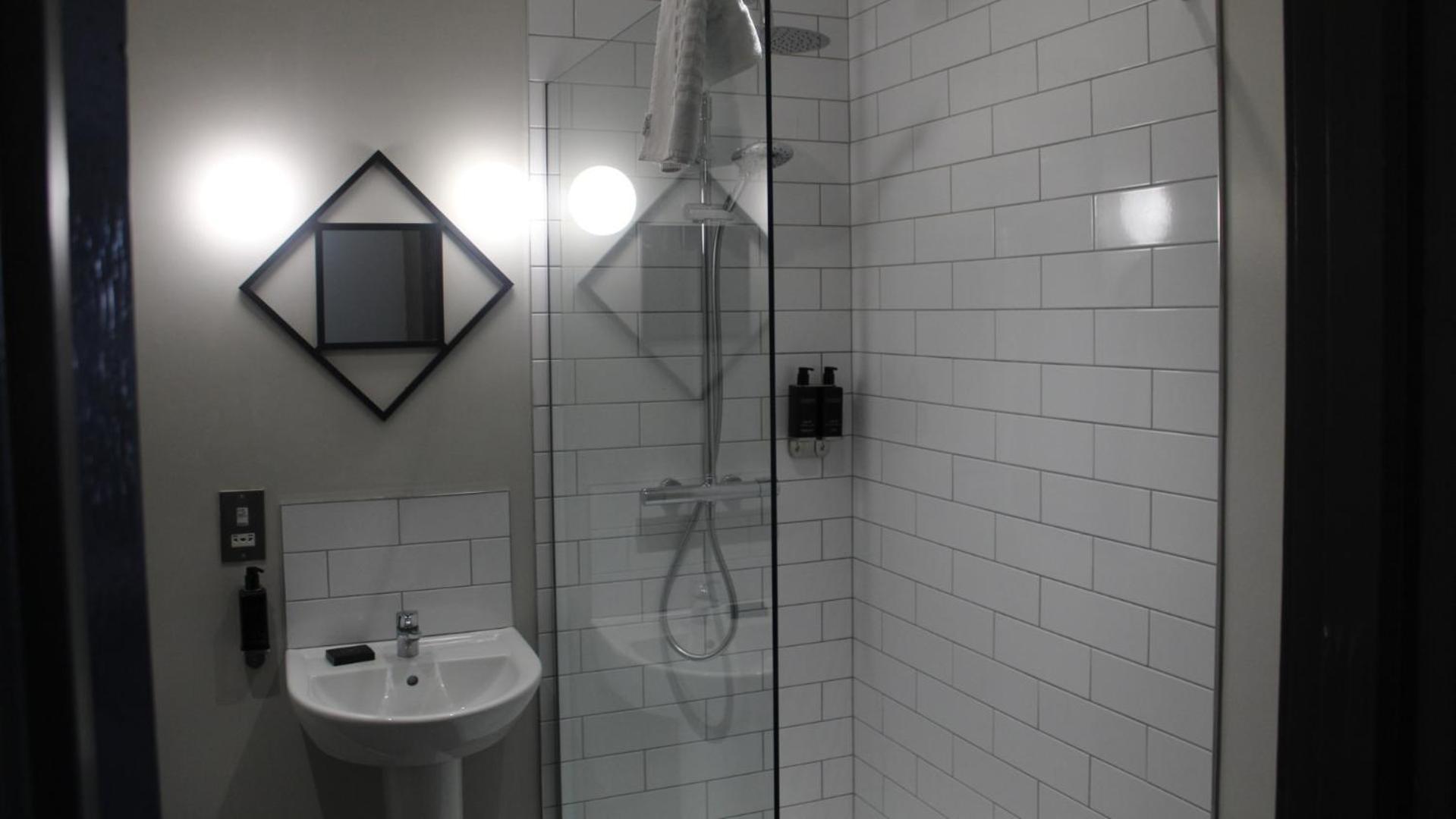 Double or Twin Room with Sea View photo 2