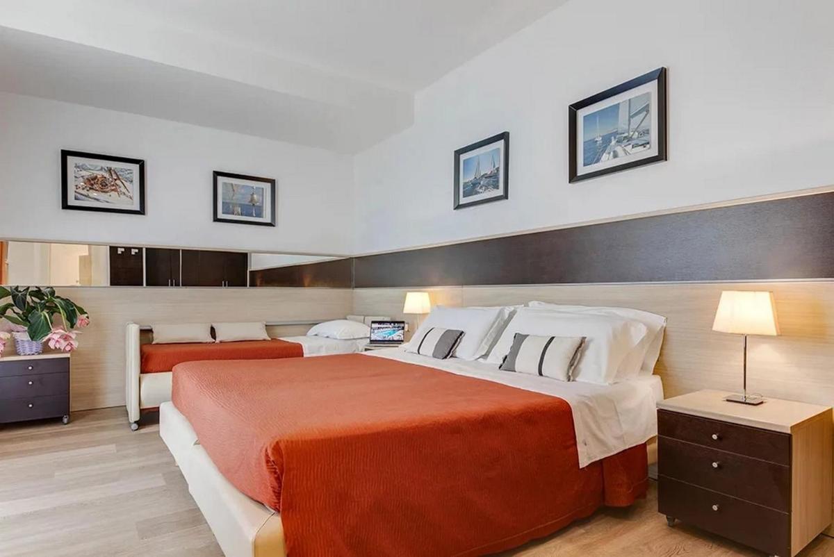 Comfort Triple Room - Photo 1