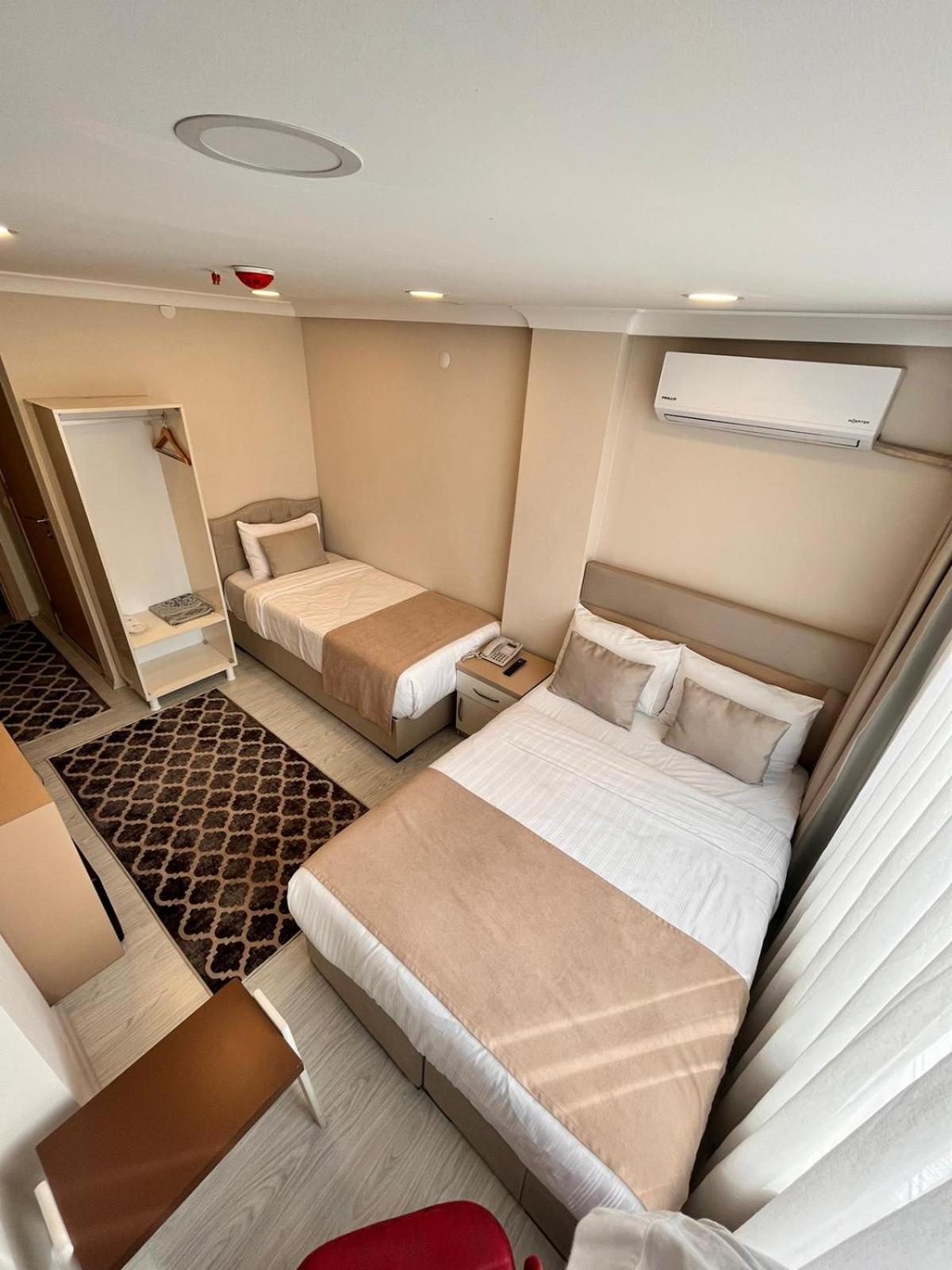 Standard Triple Room - Photo 2