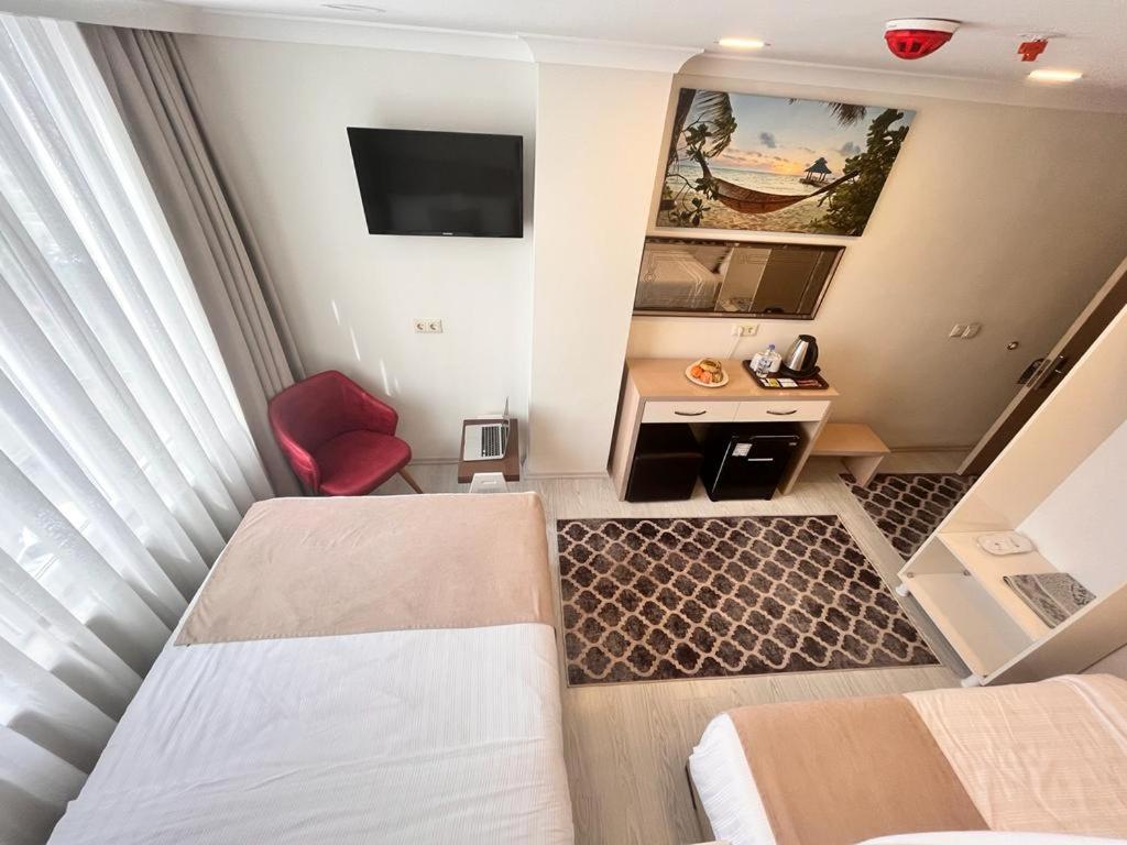 Standard Triple Room - Photo 3