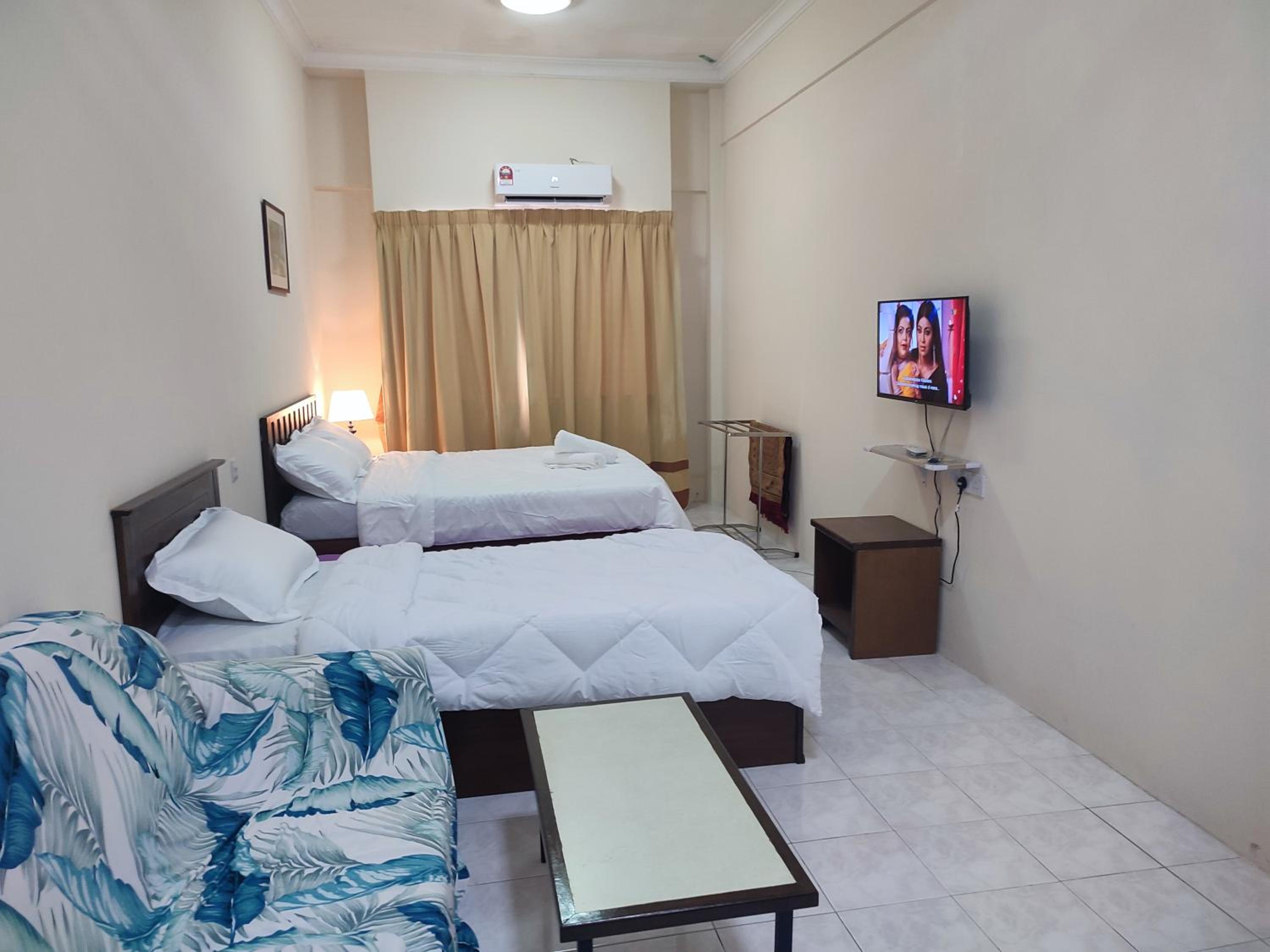 Studio Apartment photo 3
