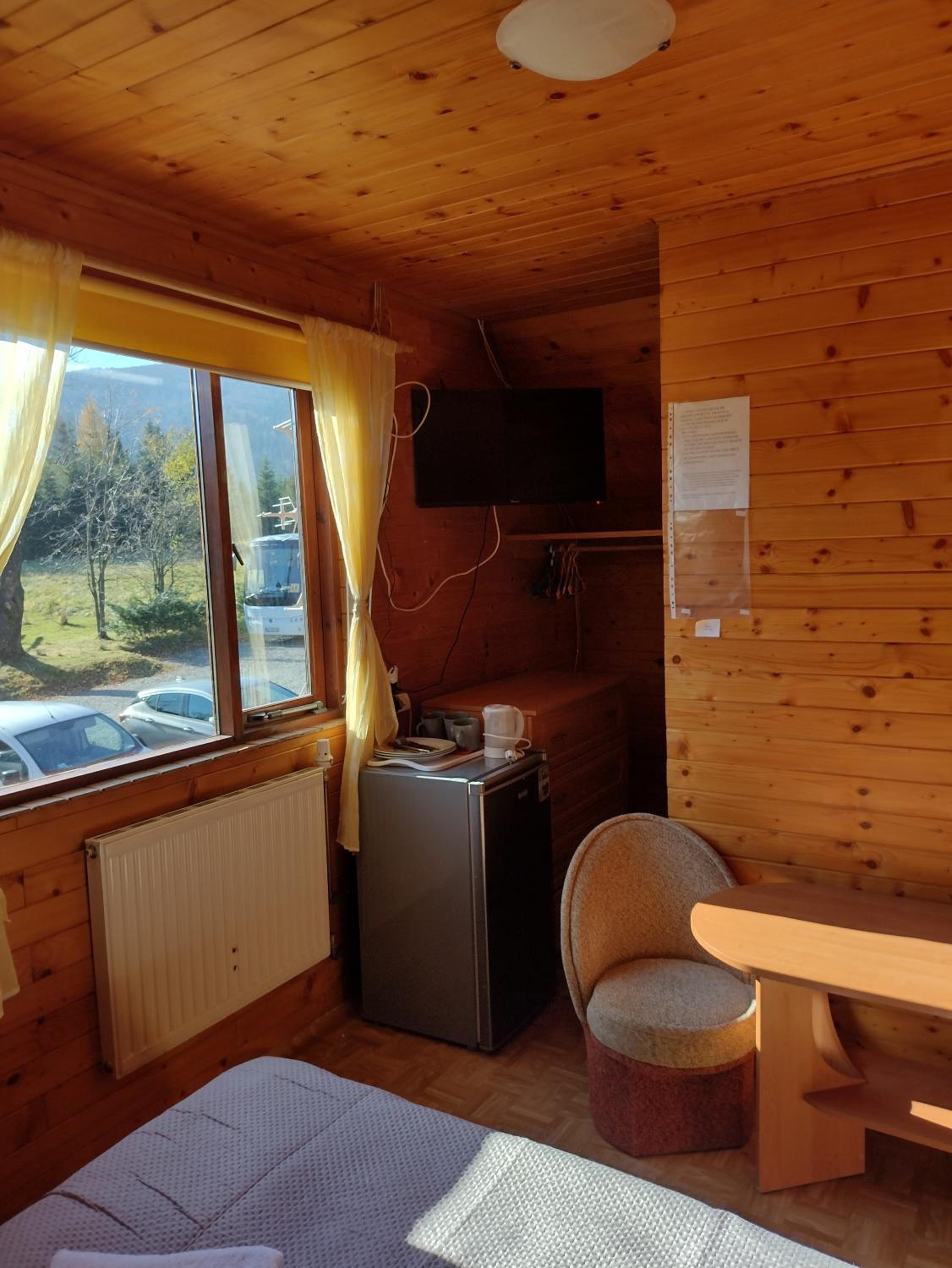 Studio with Mountain View photo 2