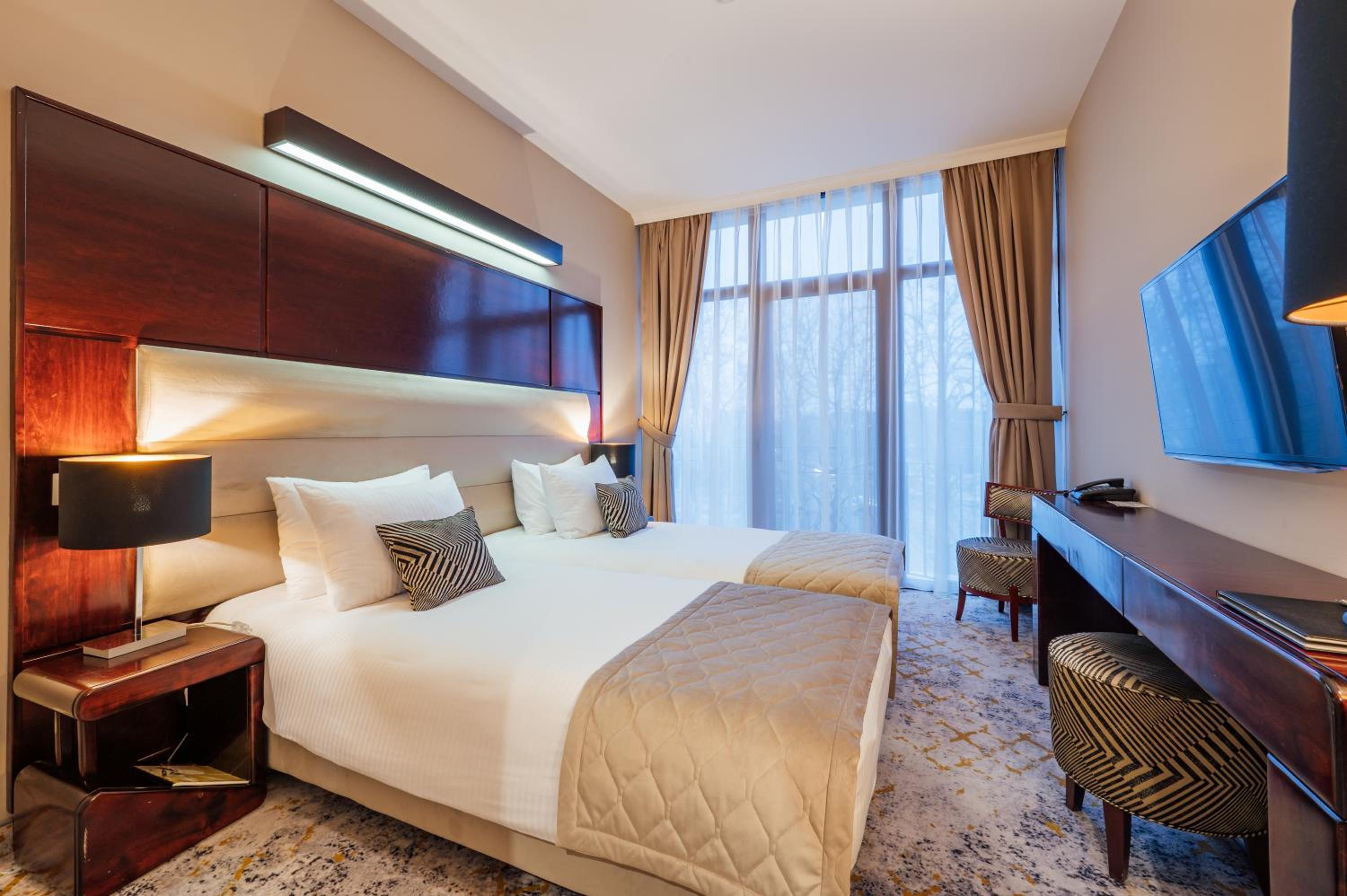 Twin Room - Photo 1