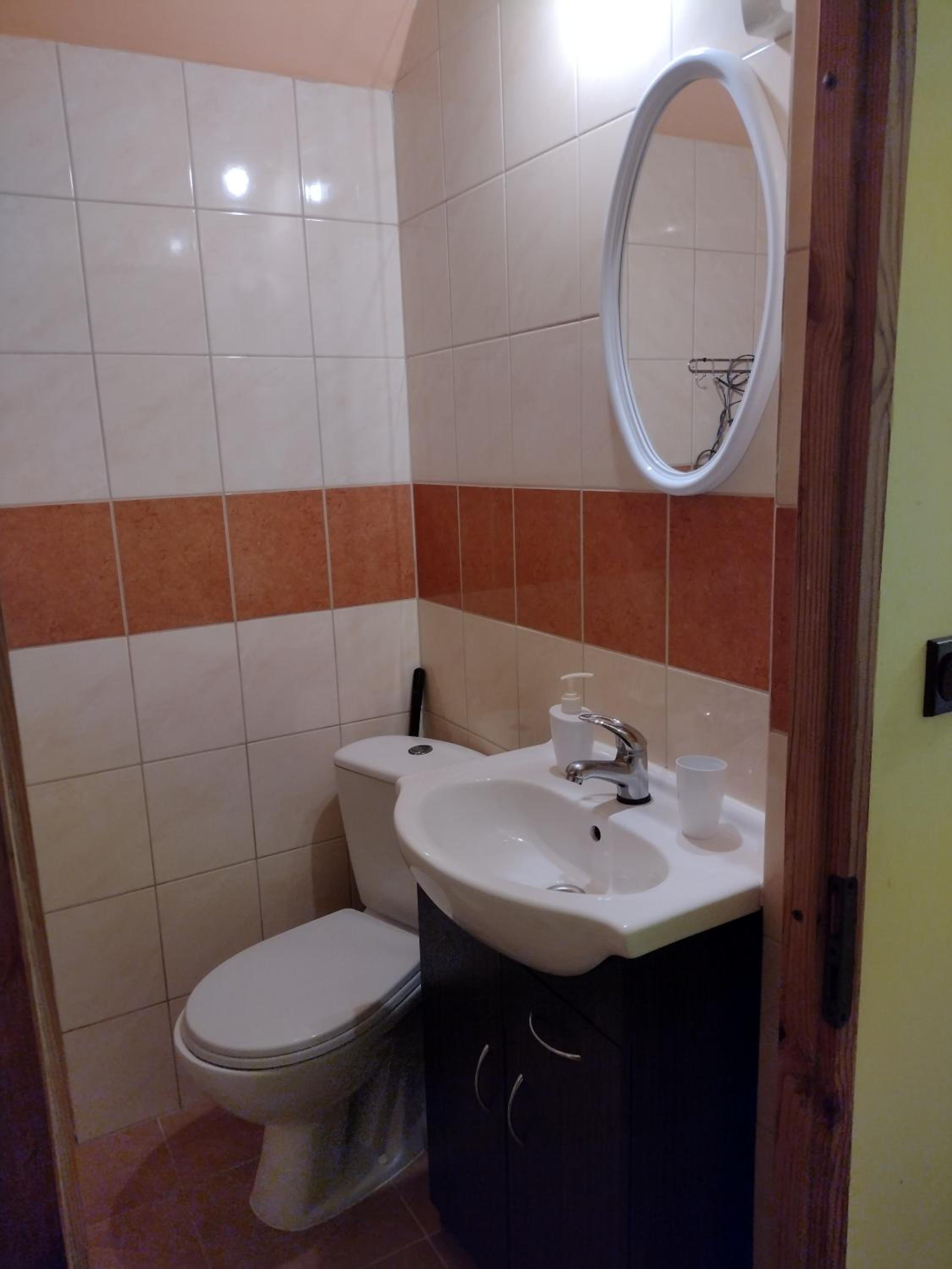 Economy Double Room photo 2