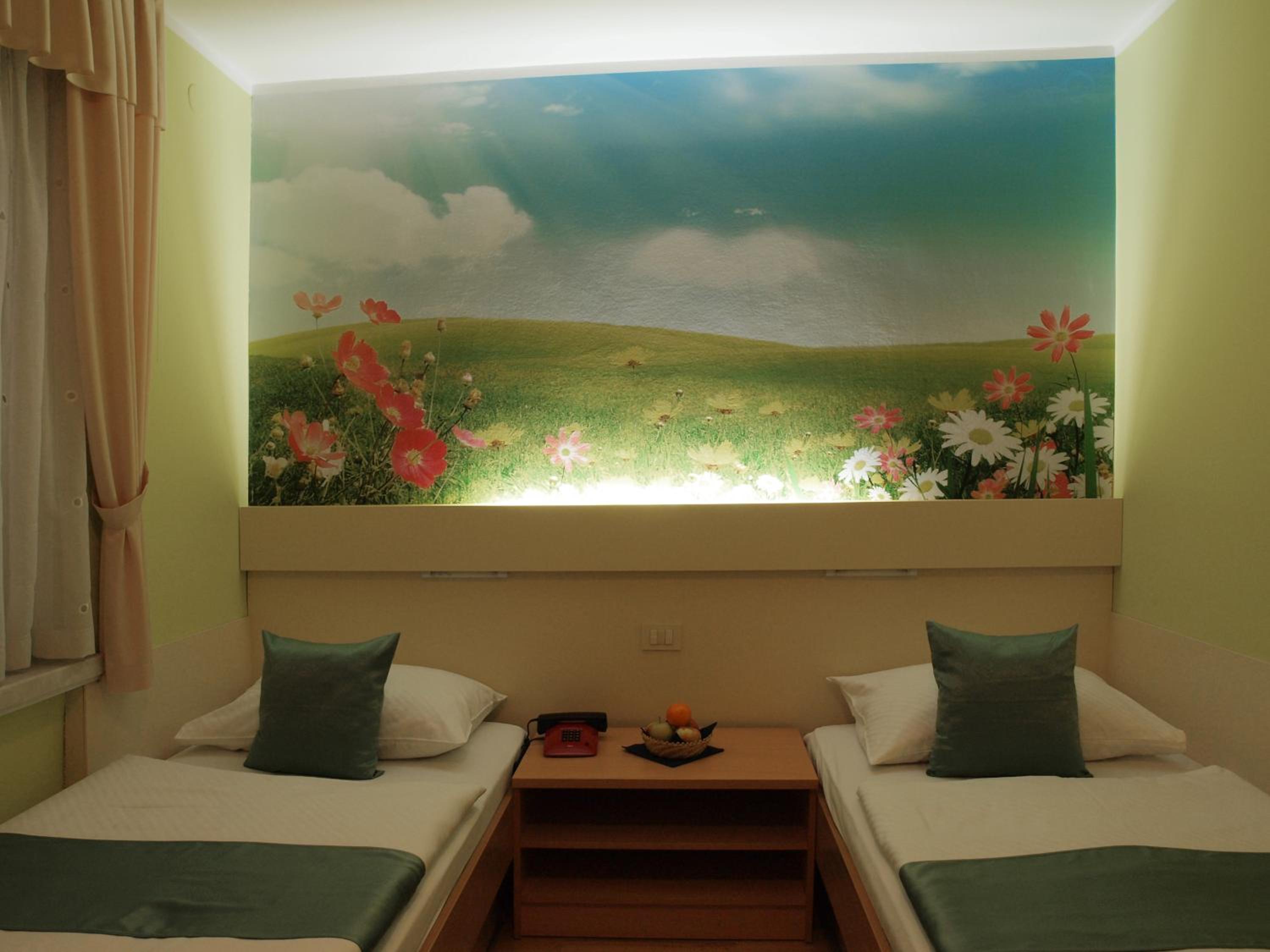 Double Room - Photo 2