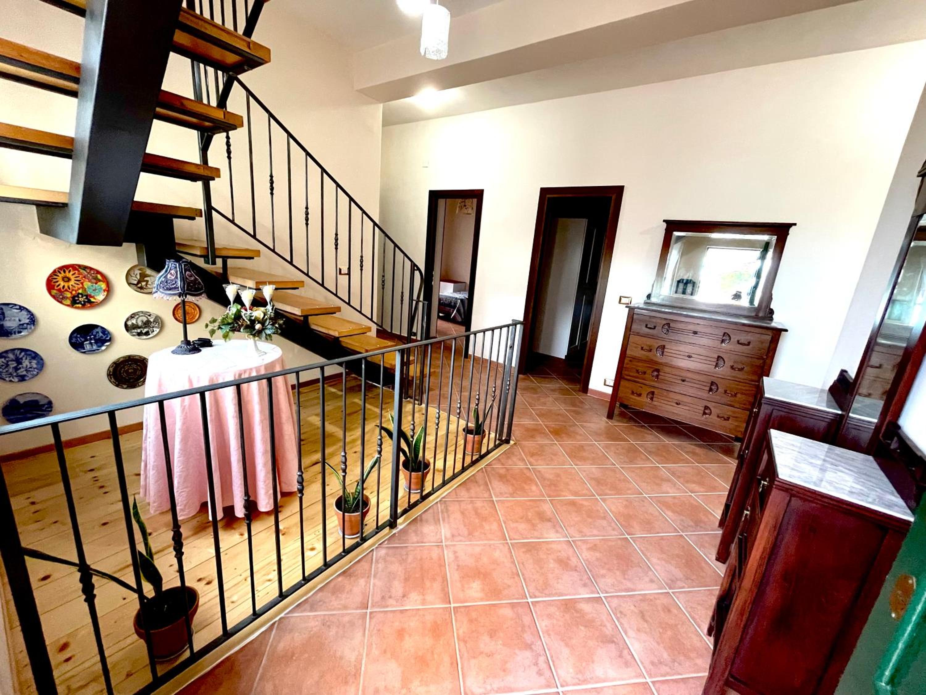 Three-Bedroom House photo 3