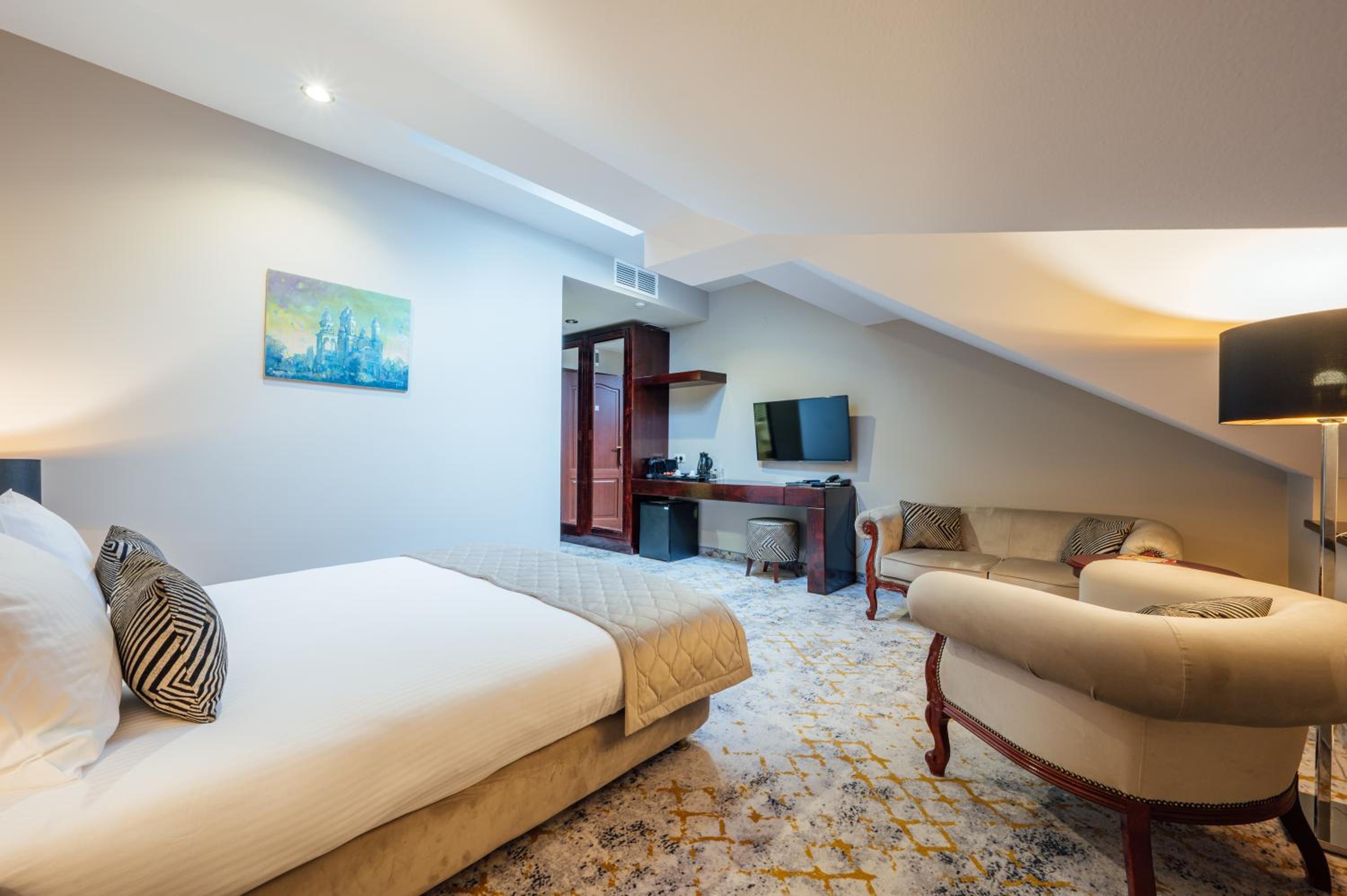 Superior Double Room - Photo 6