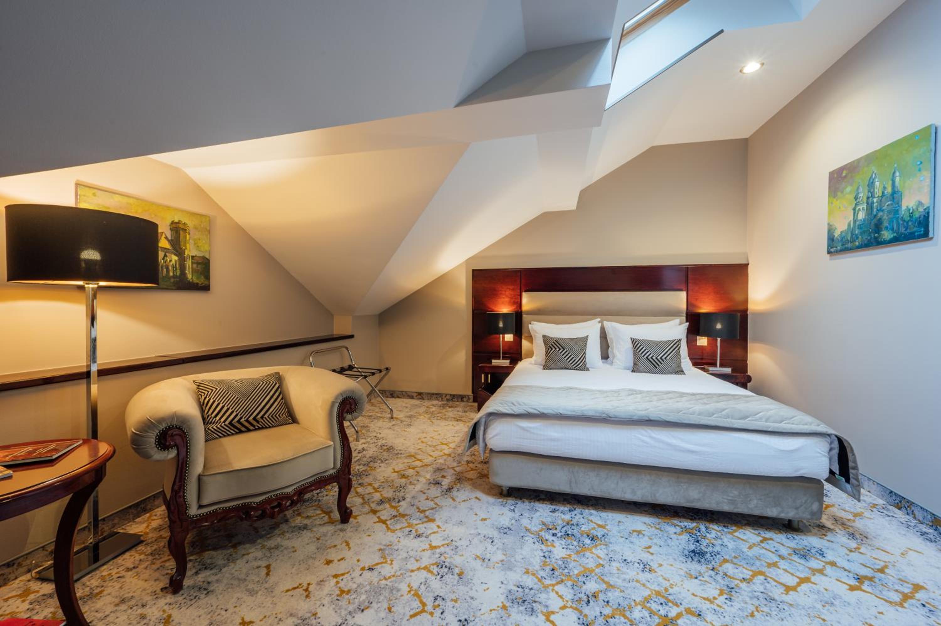 Superior Double Room - Photo 1