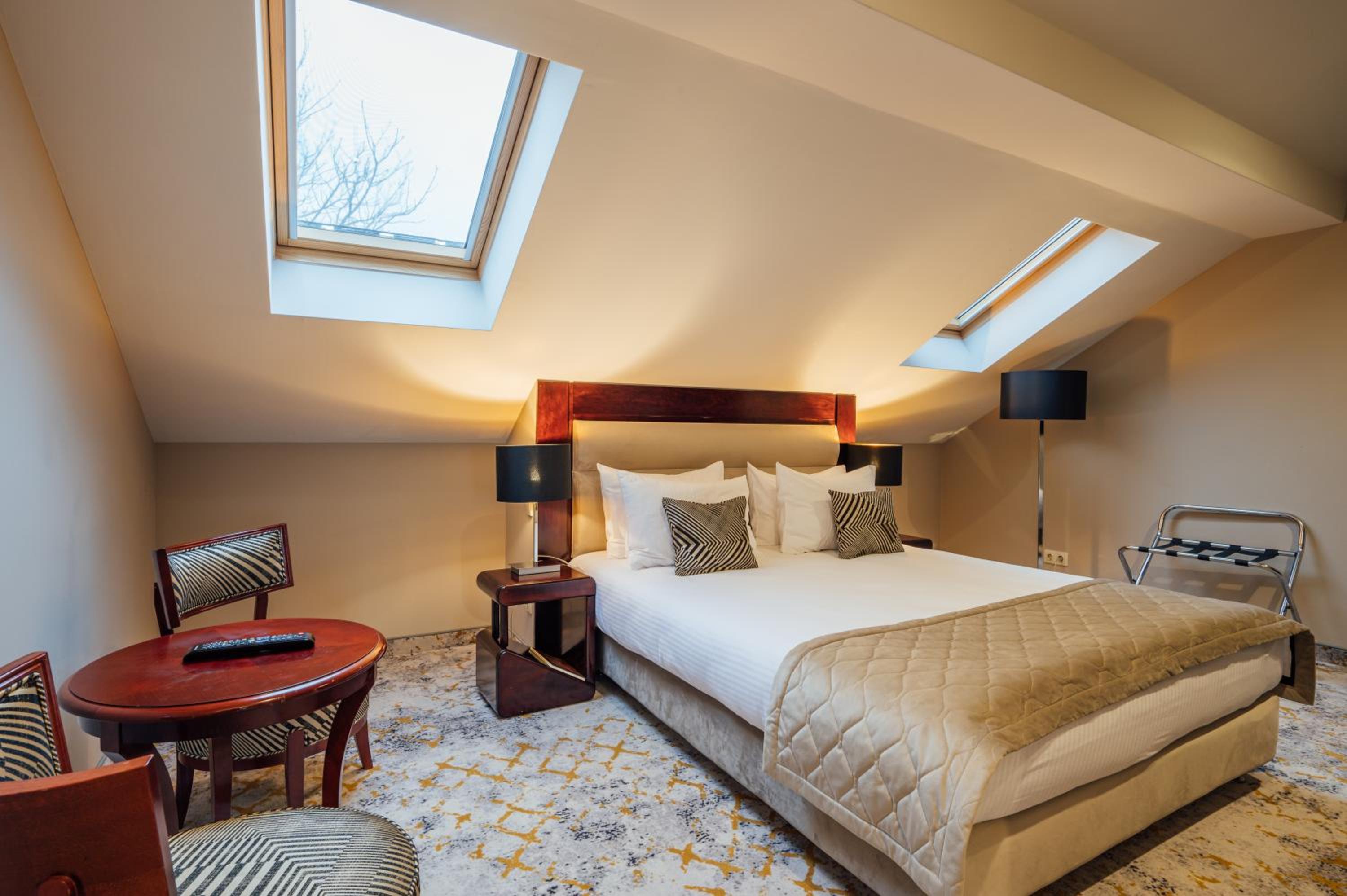 Superior Double Room - Photo 4