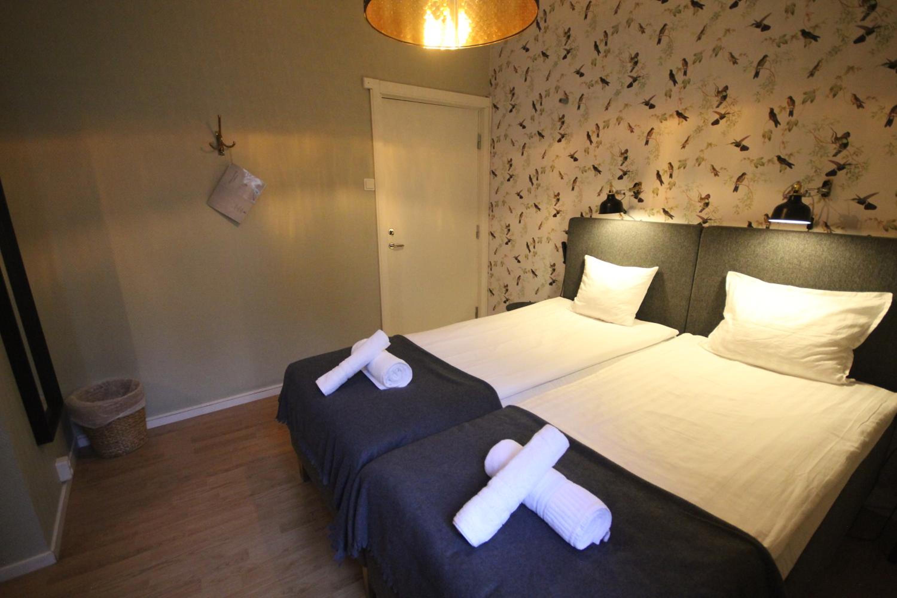 Double Room with Private Bathroom - Photo 1
