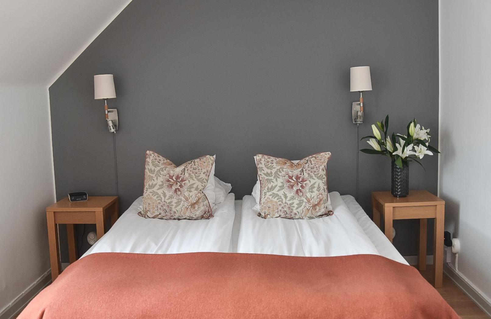 Double Room with Shared Bathroom