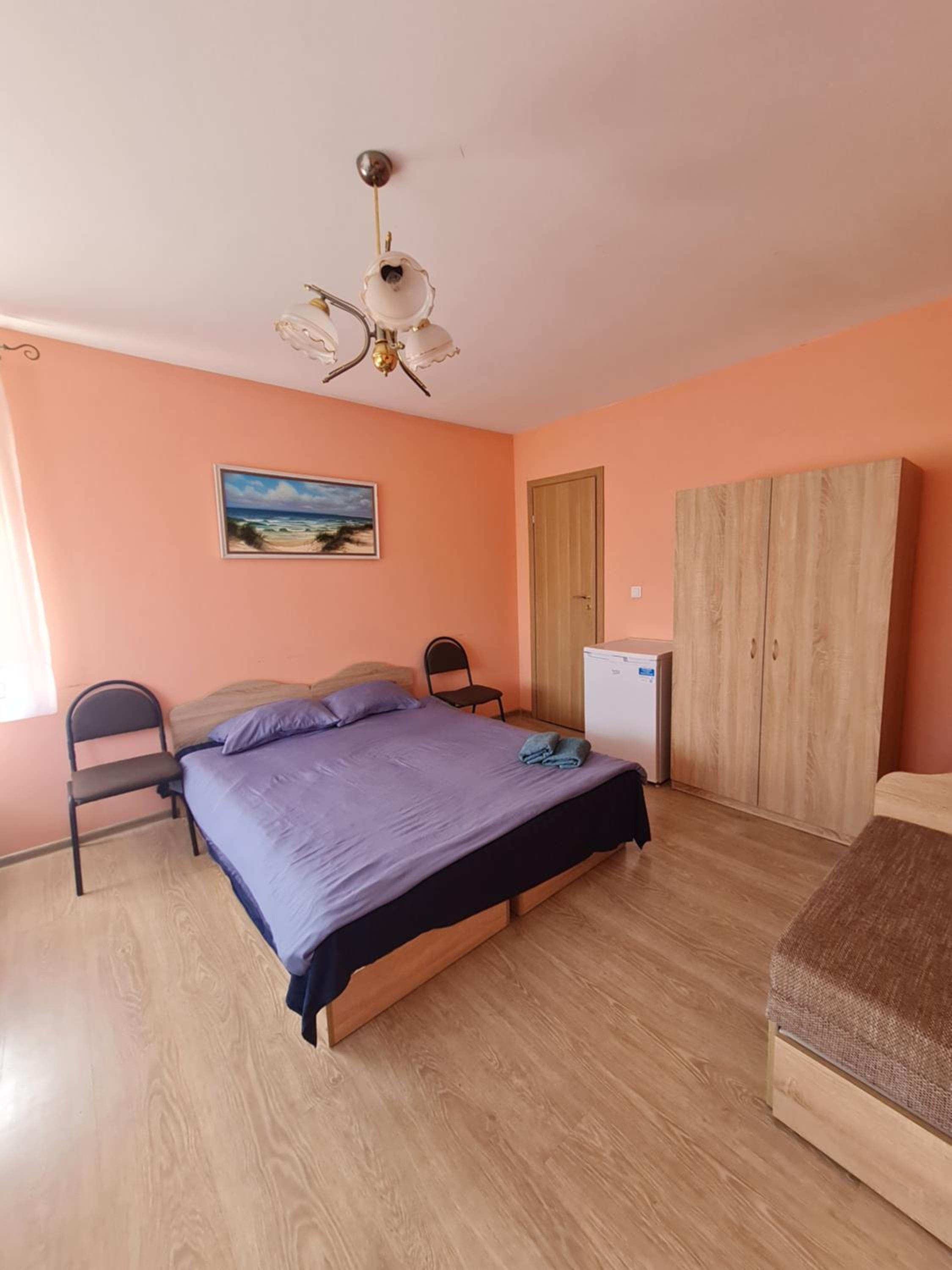 Double or Twin Room with Shower - Photo 2
