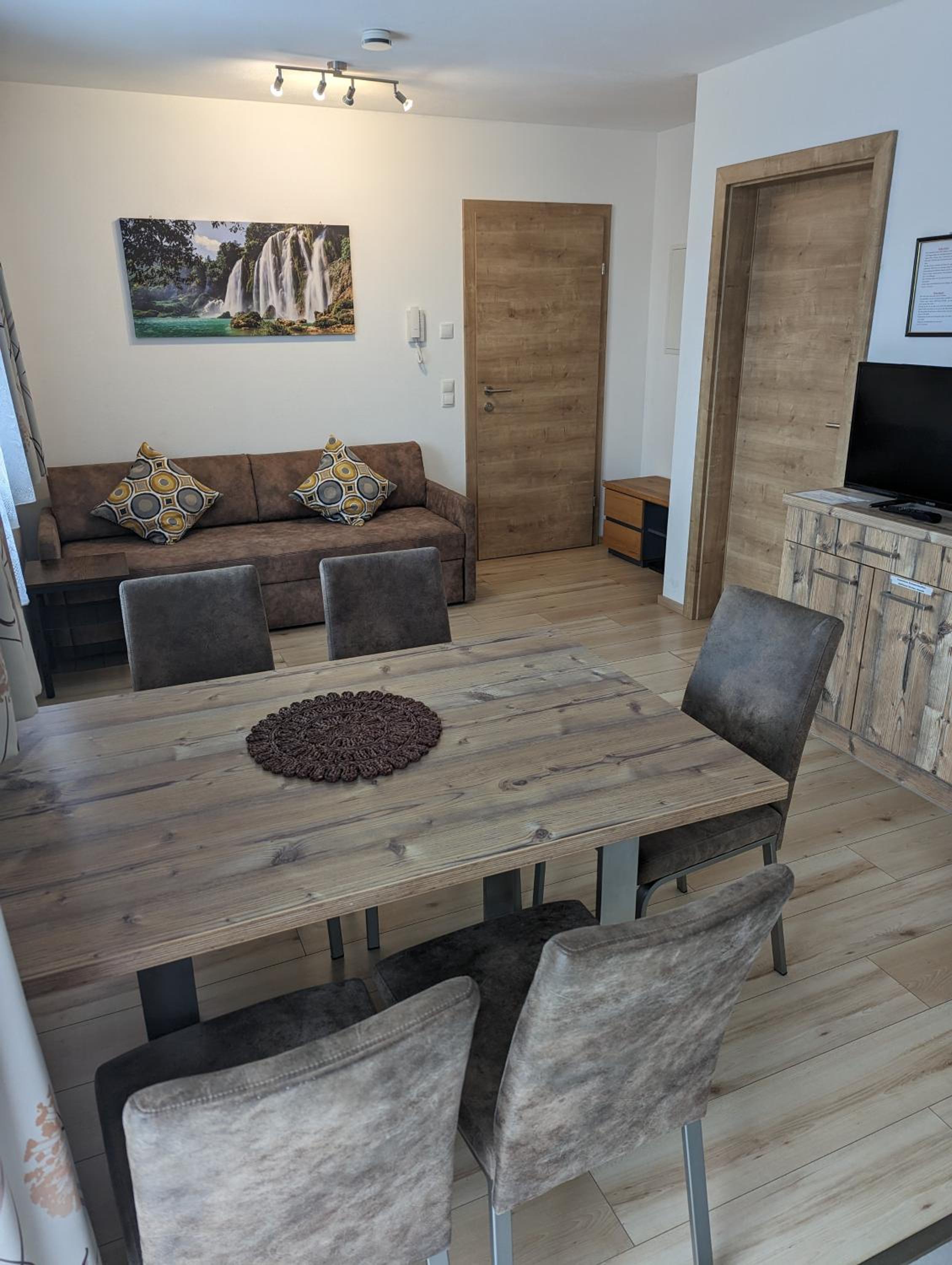 Apartment - Ground Floor photo 3