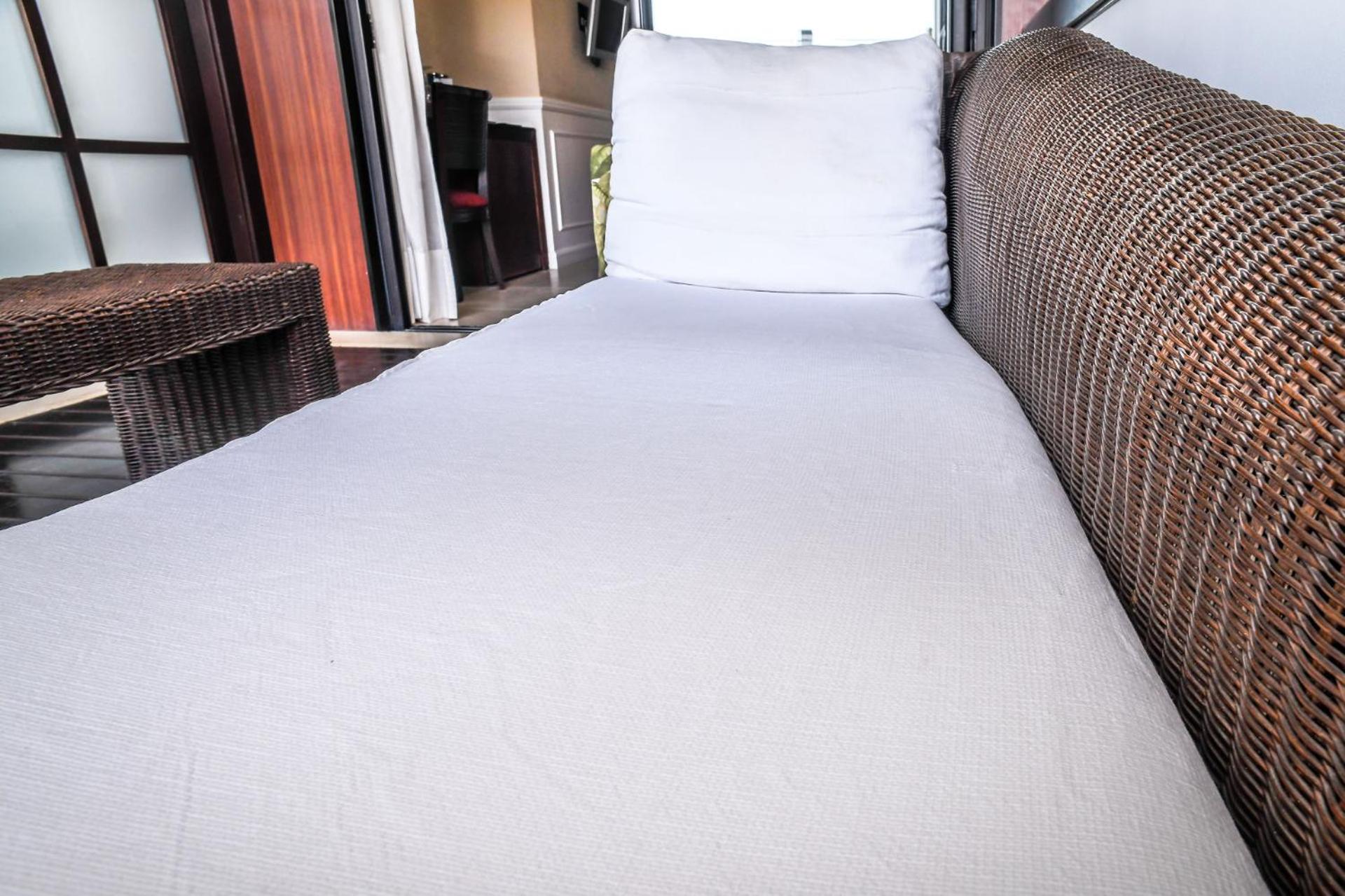 Budget Double or Twin Room thumbnail 5