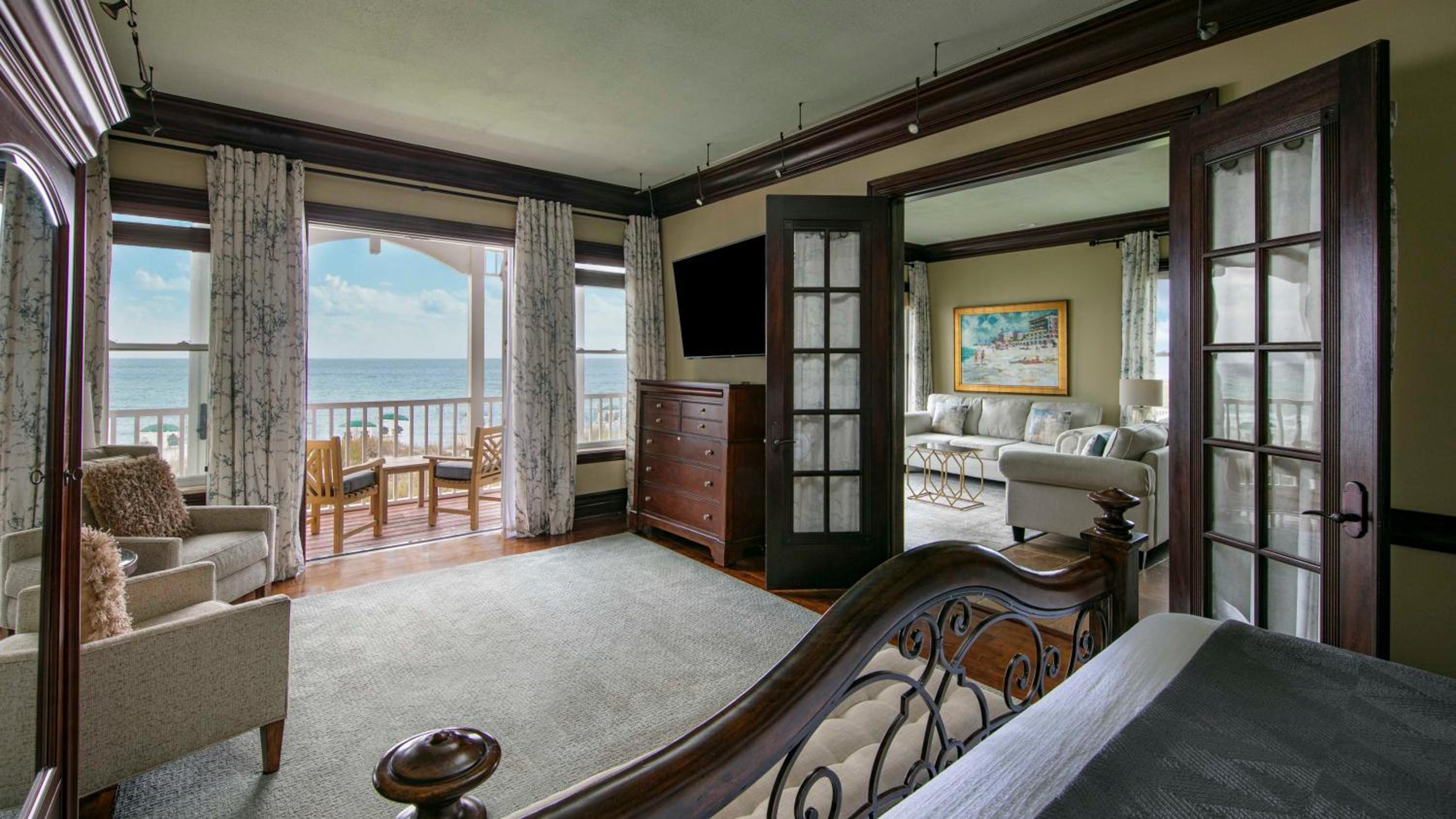 Superior Suite with Sea View photo 2