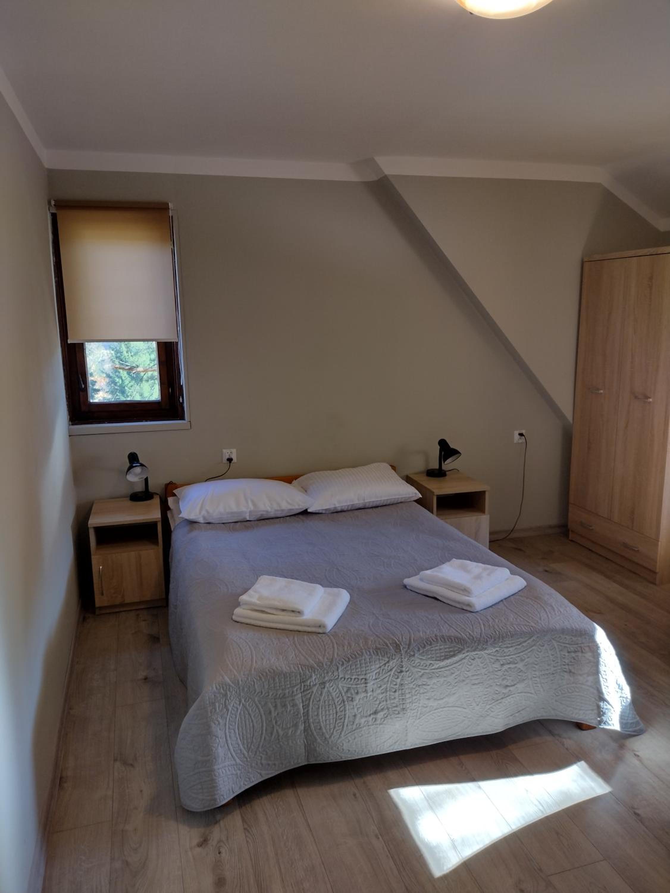 Quadruple Room with Mountain View photo 1