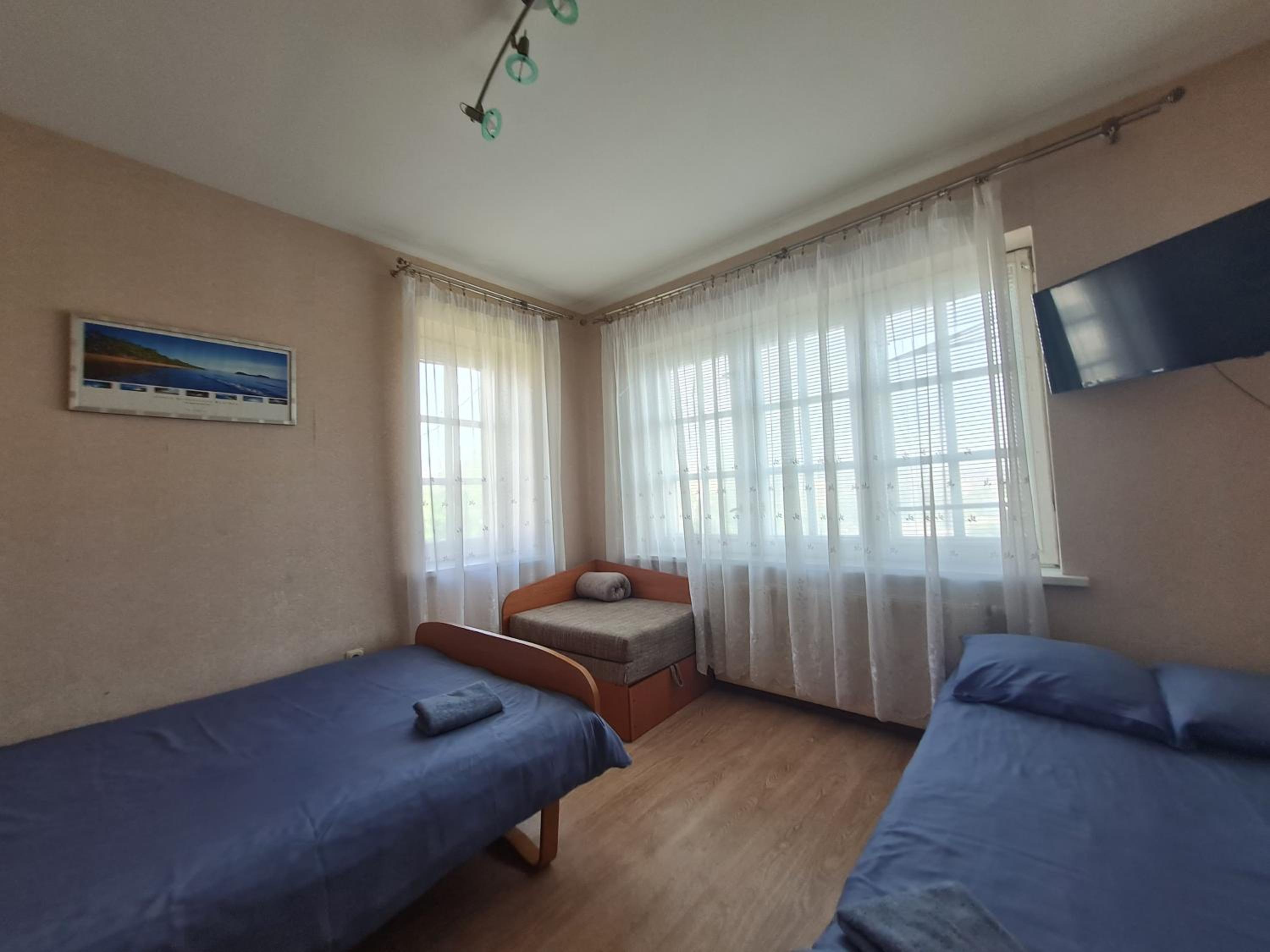 Triple Room with Shared Bathroom
