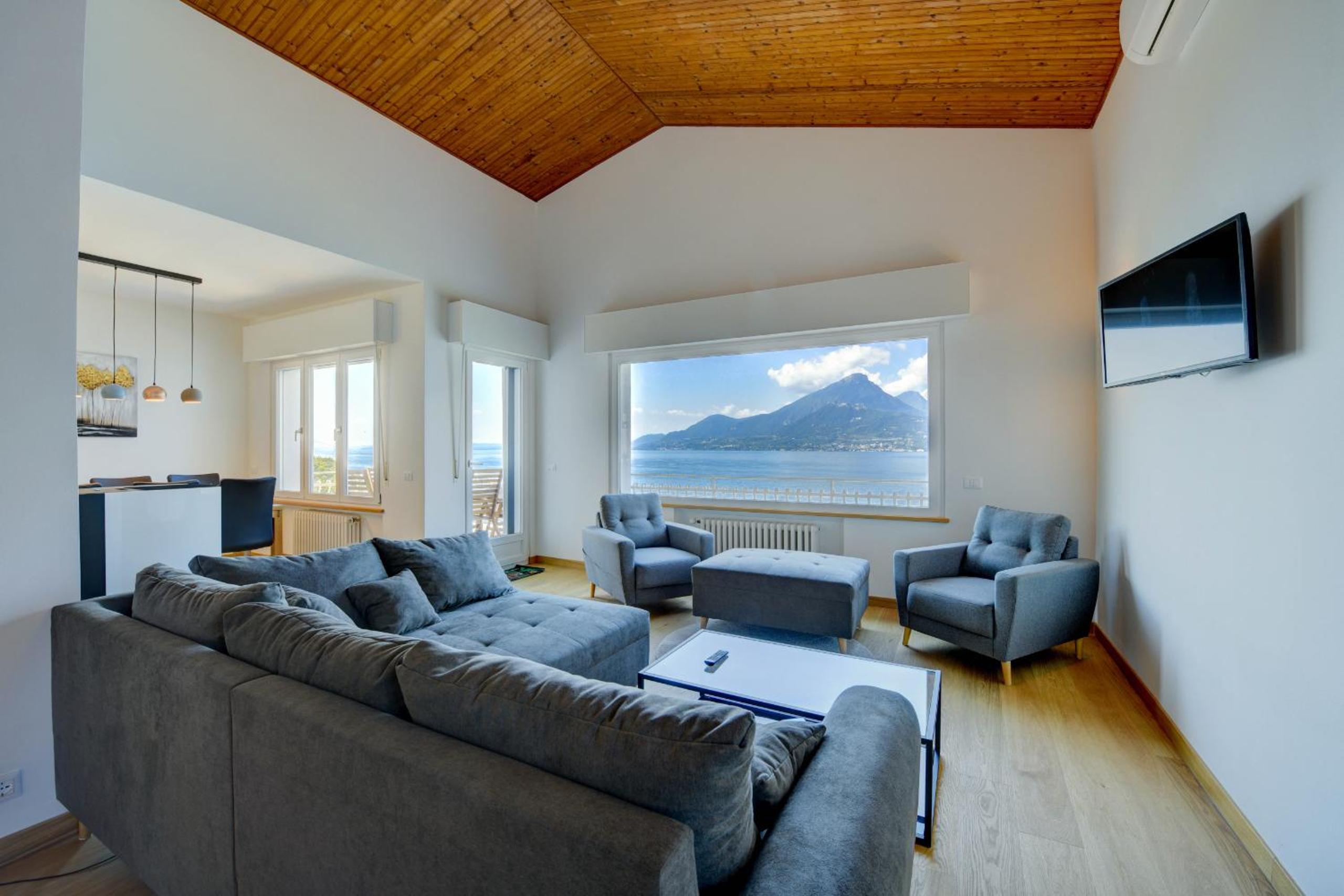 Three-Bedroom House photo 1