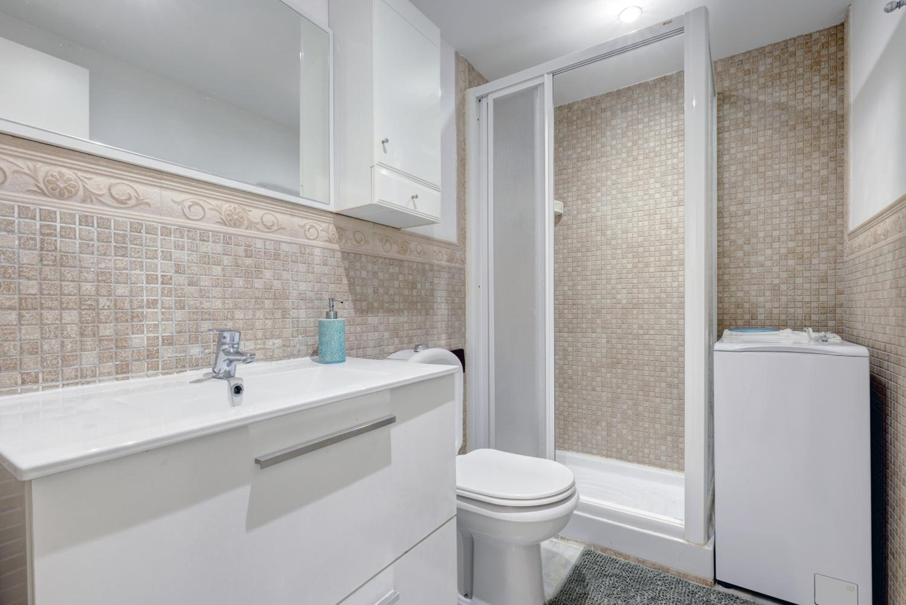 Two-Bedroom Deluxe Apartment with Ocean View photo 3