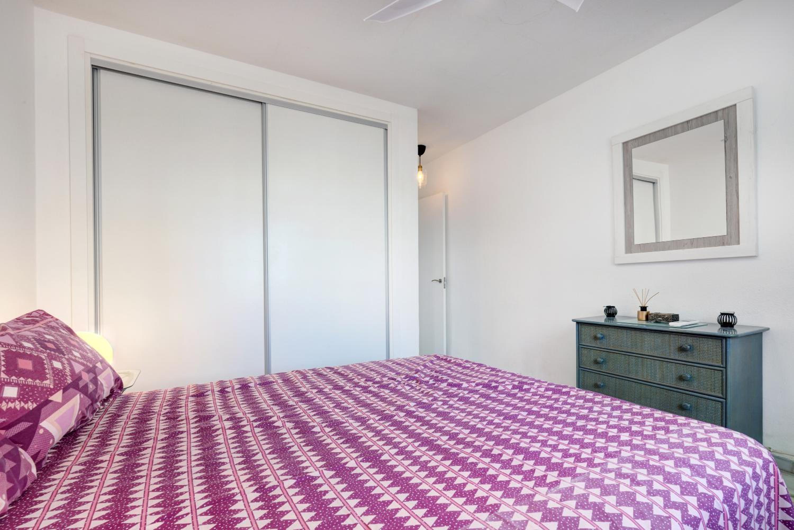 Two-Bedroom Deluxe Apartment with Ocean View photo 2
