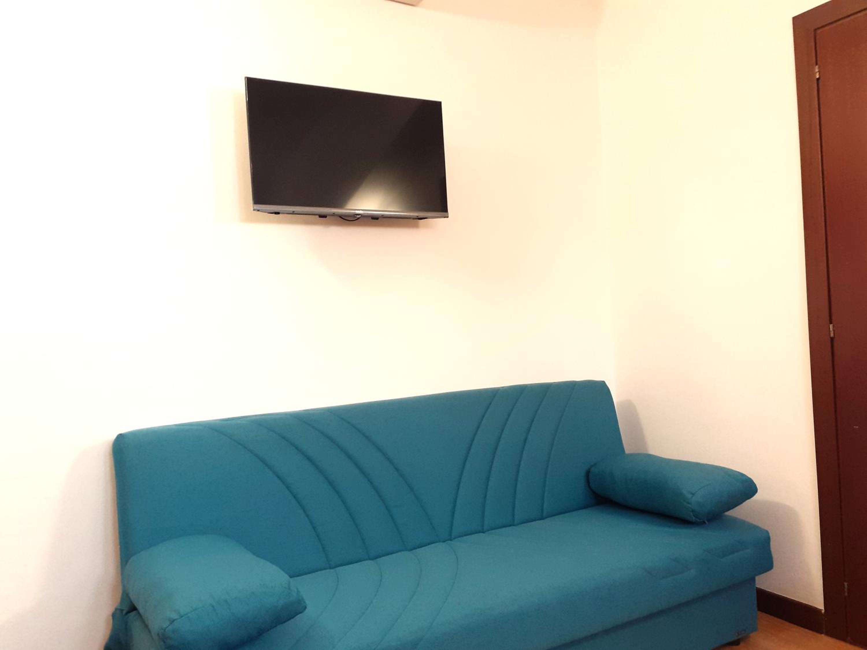 Double Room - Attic photo 2