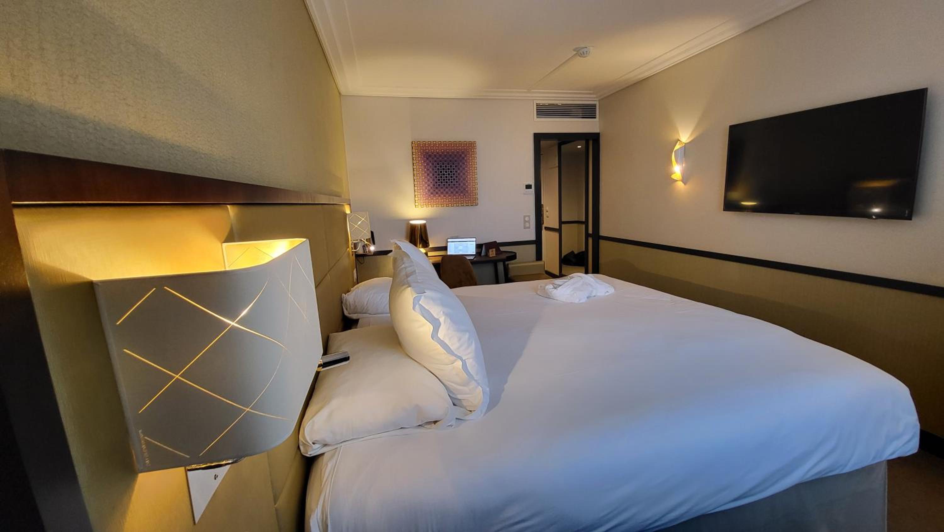 Deluxe Double Room - Photo 2