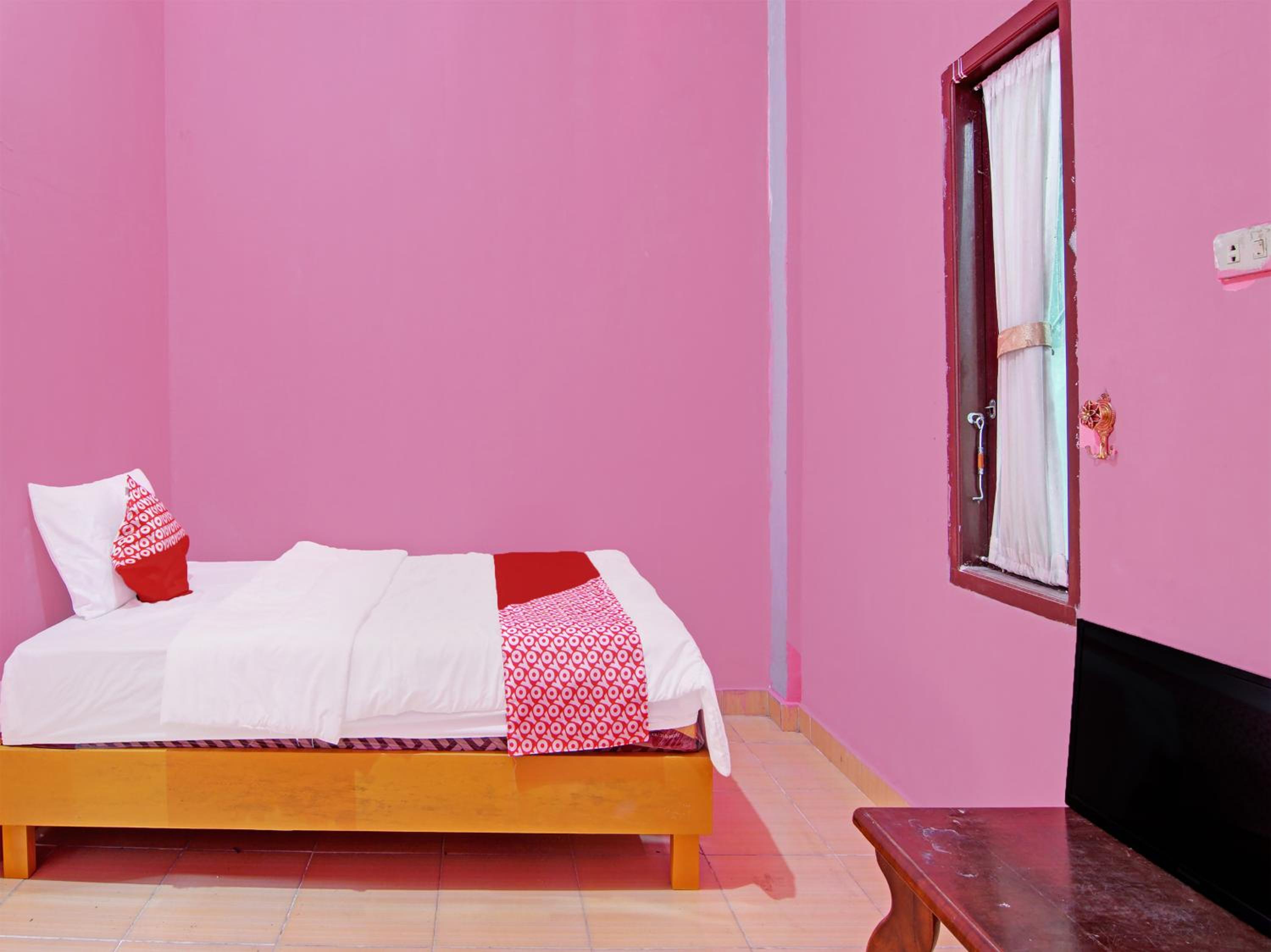 Delxue Twin Room - Photo 2