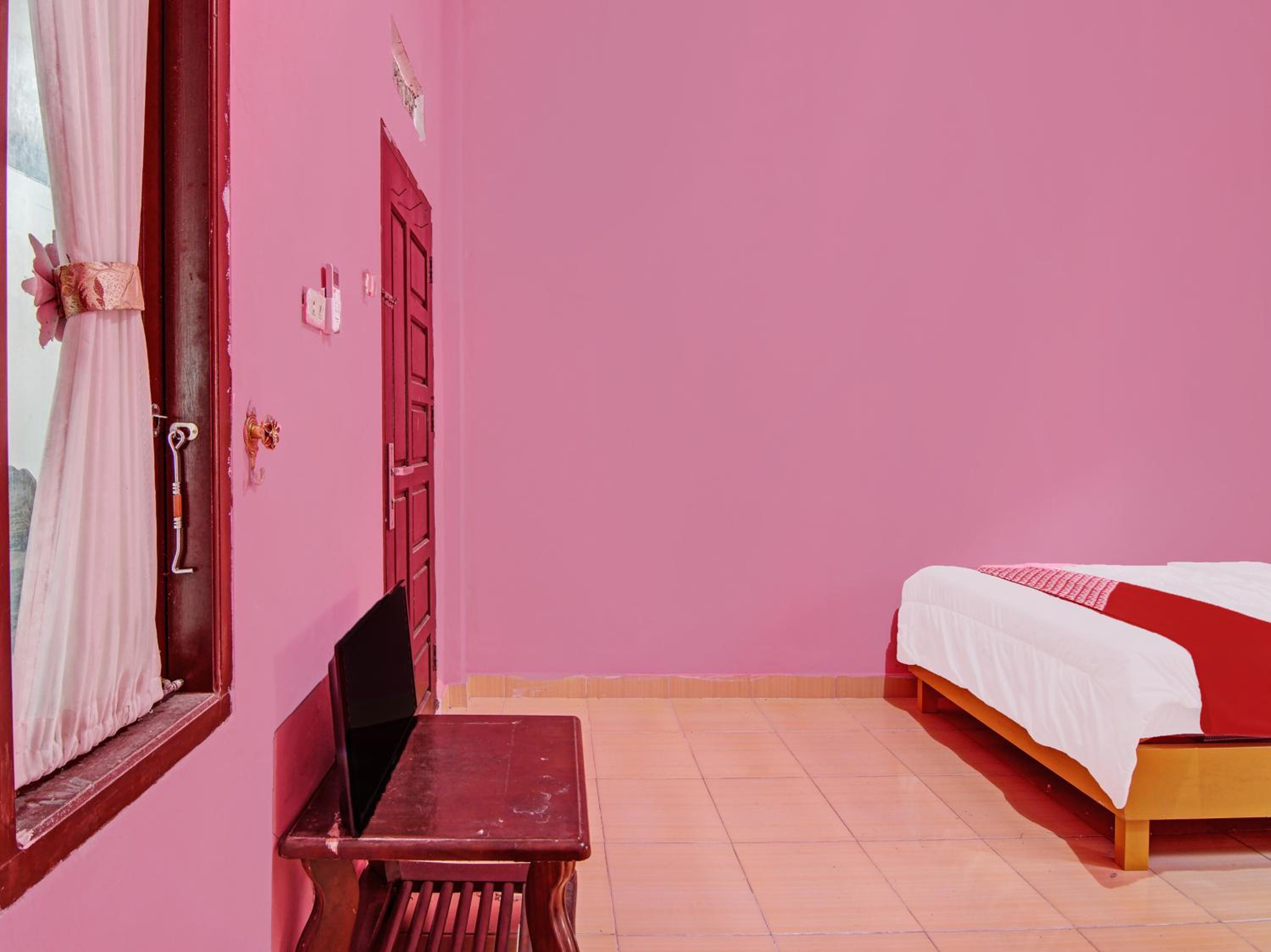Delxue Twin Room - Photo 6