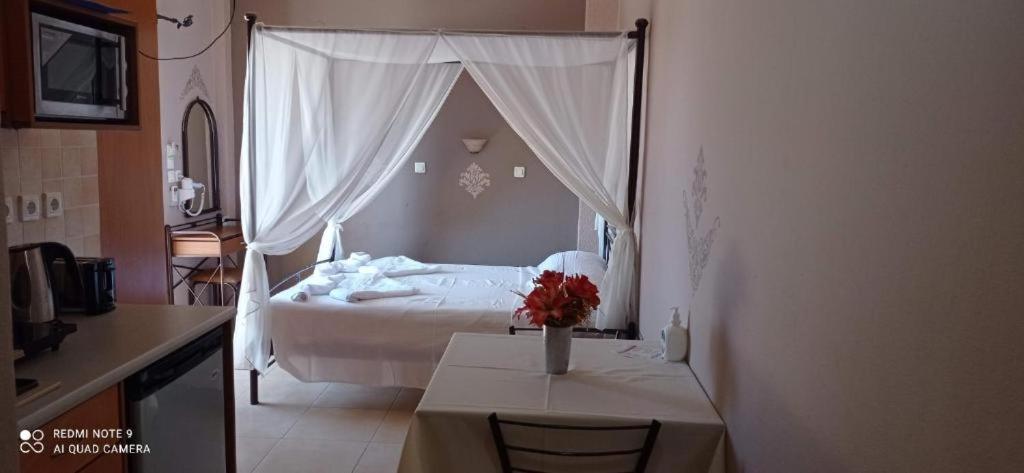 Double Room with Balcony and Sea View