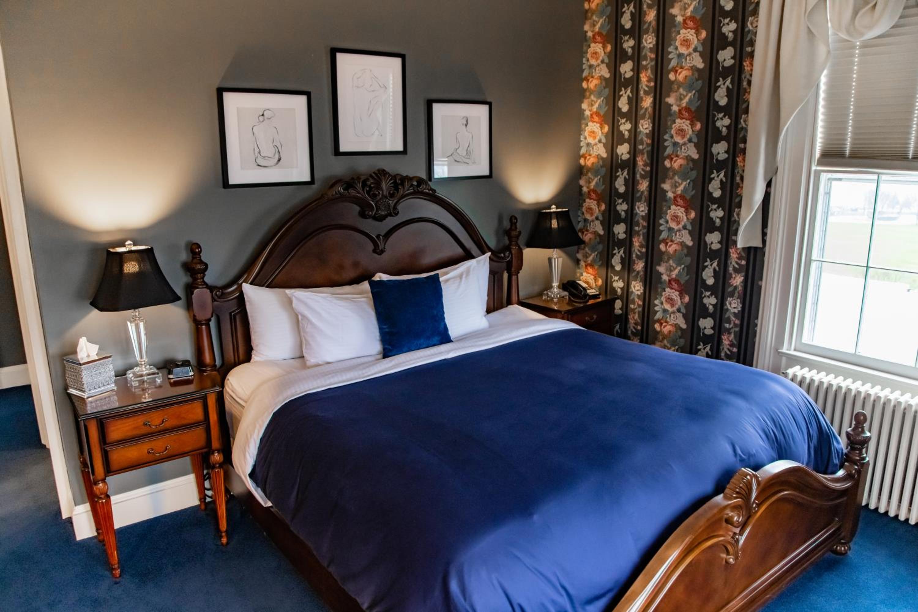Main Inn - Lakeview King photo 1