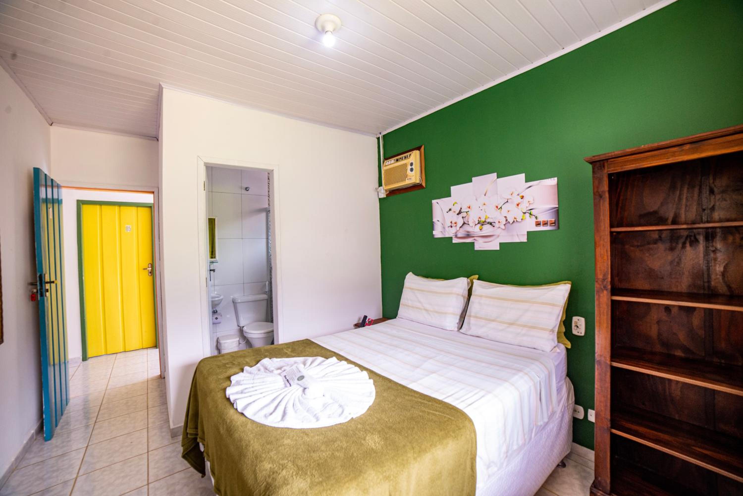 Economy Double Room photo 2