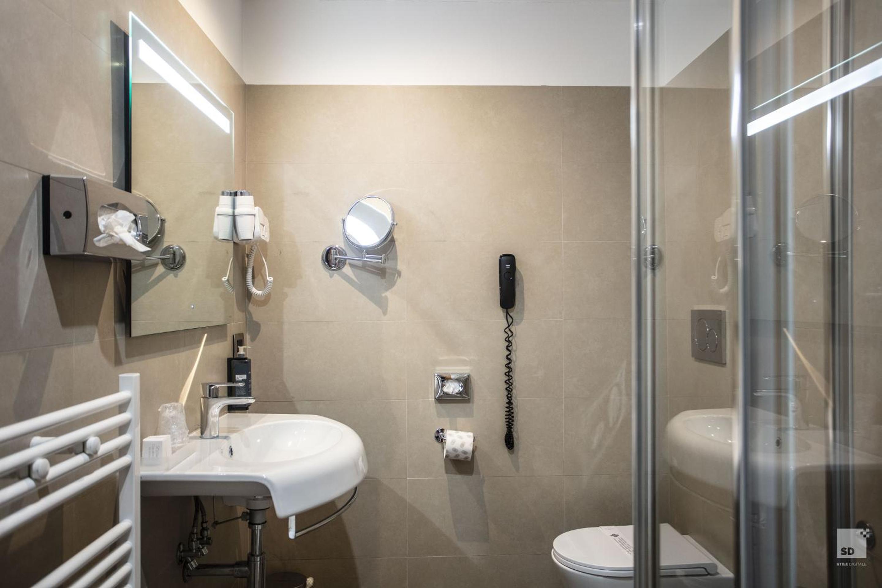 Junior Suite - Photo 12