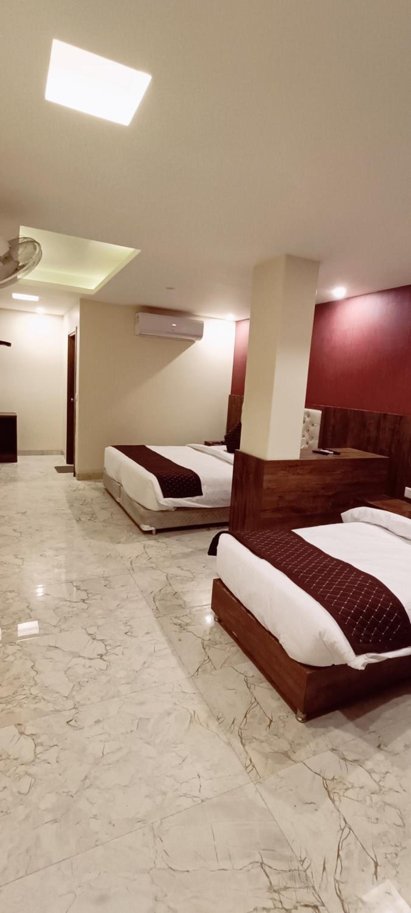 Luxury Triple Room - Photo 9