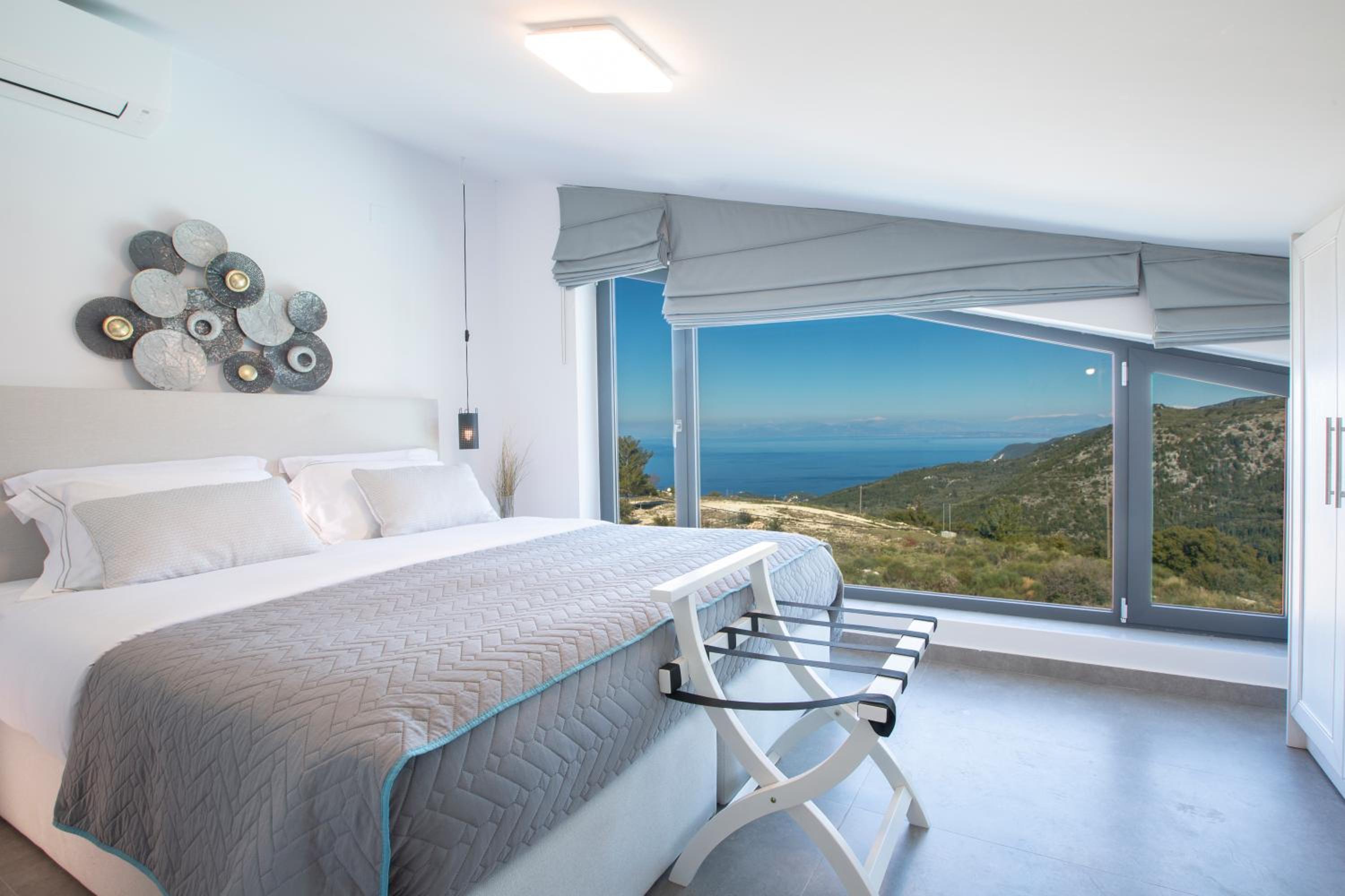 Superior Villa photo 2