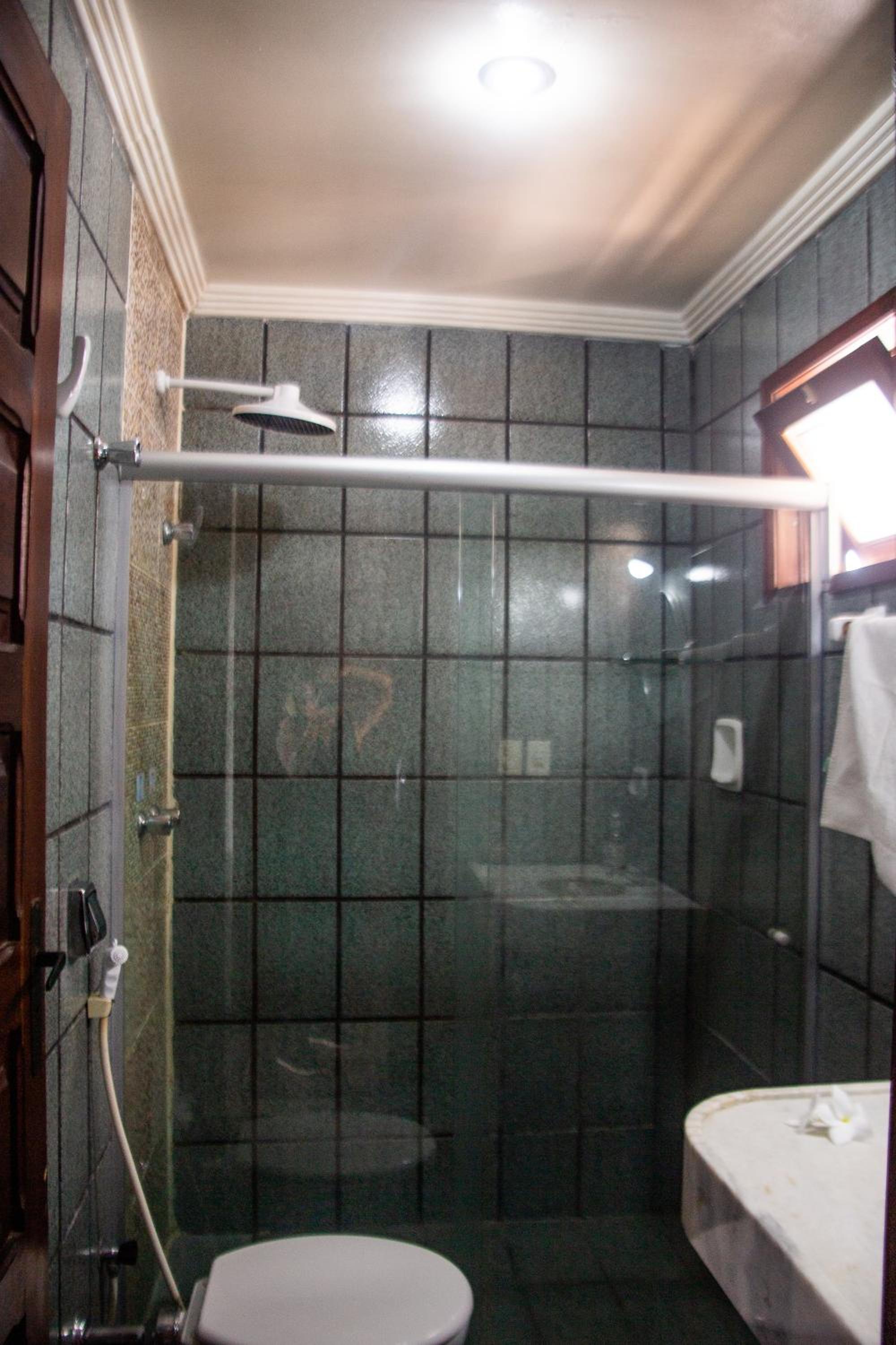 Suite with Balcony - Photo 2