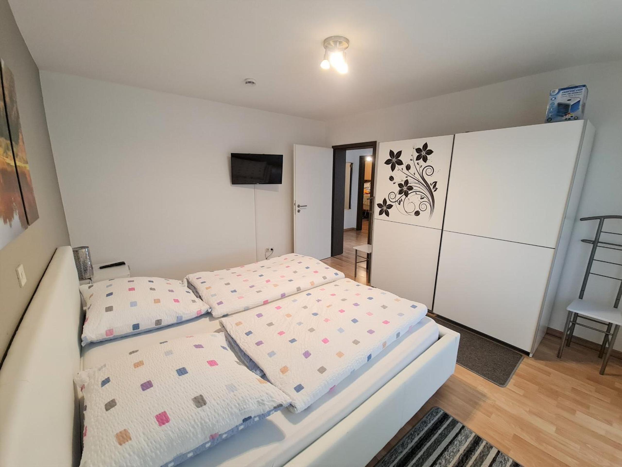 Three-Bedroom House photo 2