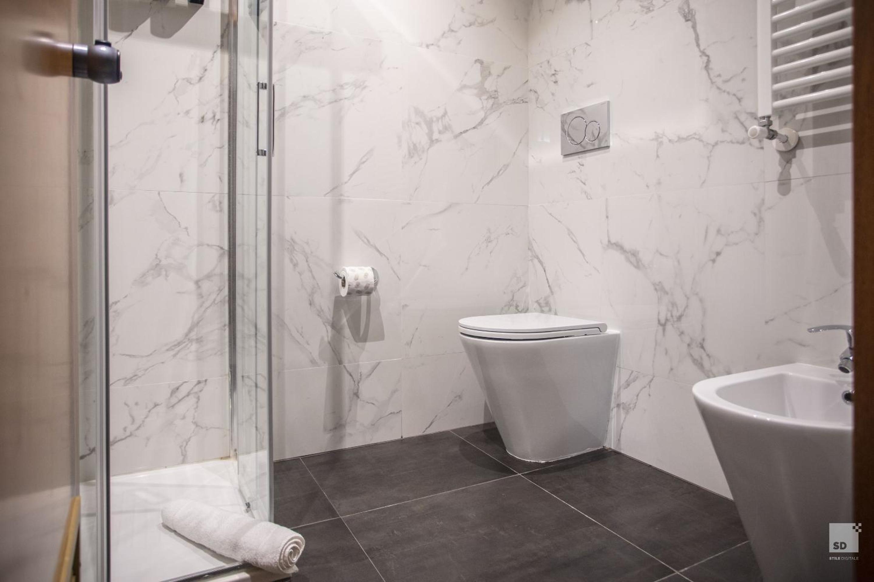 Superior Double or Twin Room - Photo 35