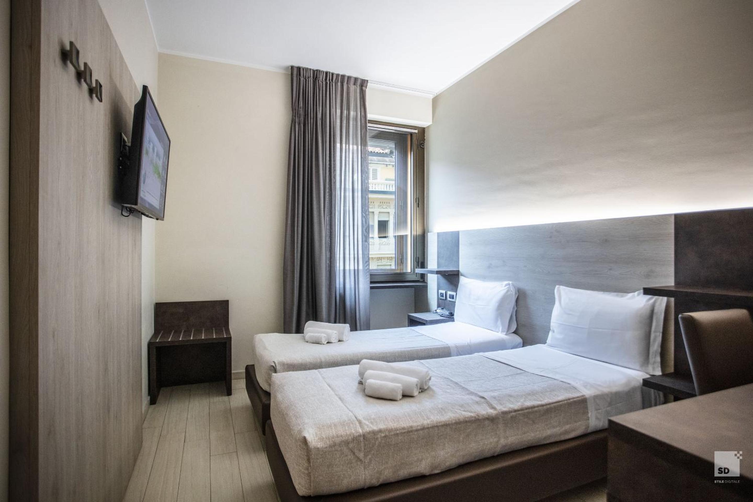 Superior Double or Twin Room - Photo 30