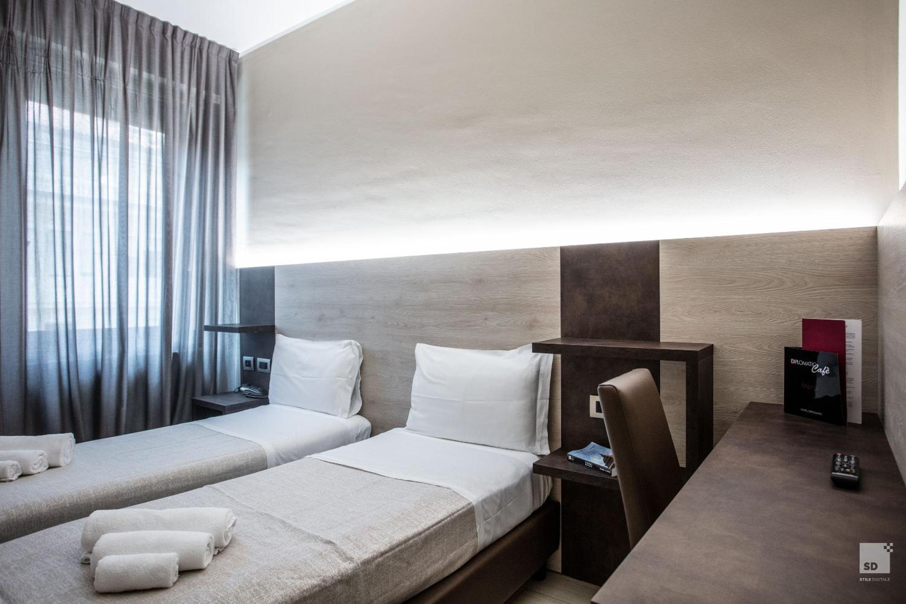 Superior Double or Twin Room - Photo 10