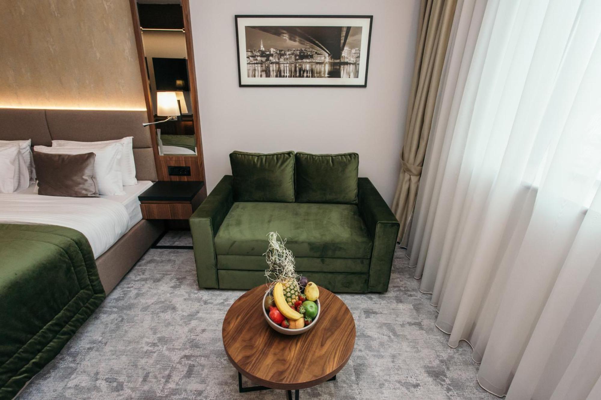 Special Offer - Standard Double Room with Free Parking - Photo 4