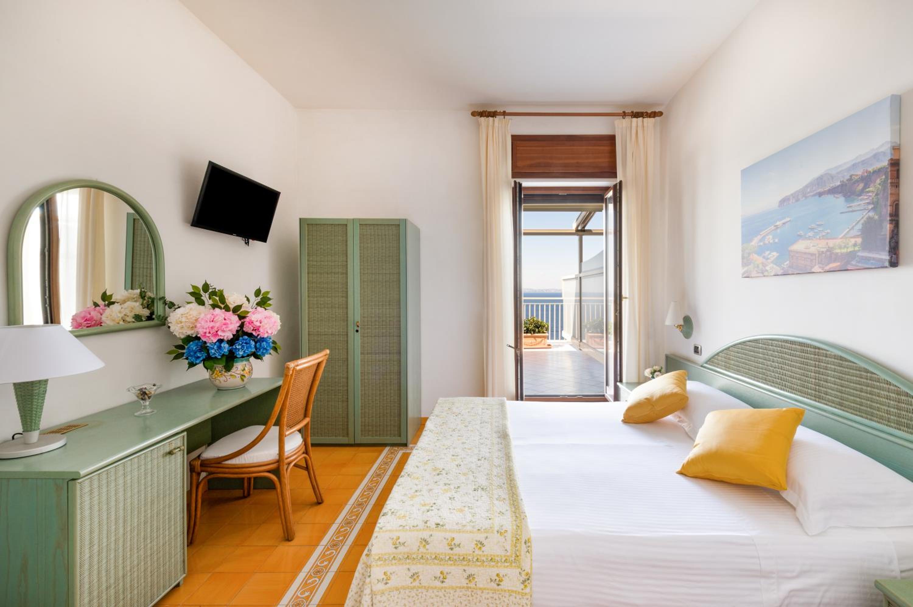 Double Room with Terrace and Sea View   - Photo 1