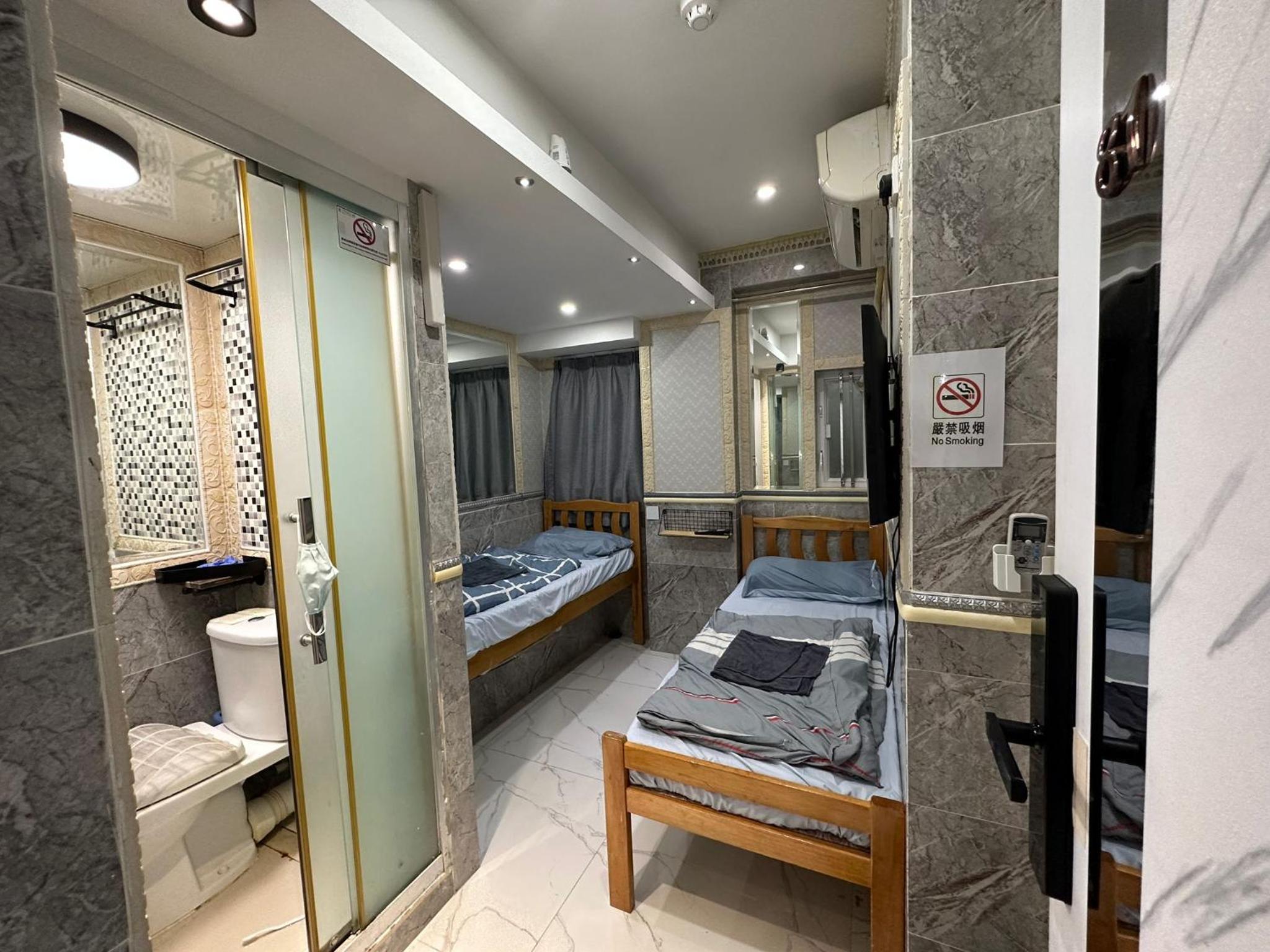 Deluxe Double or Twin Room