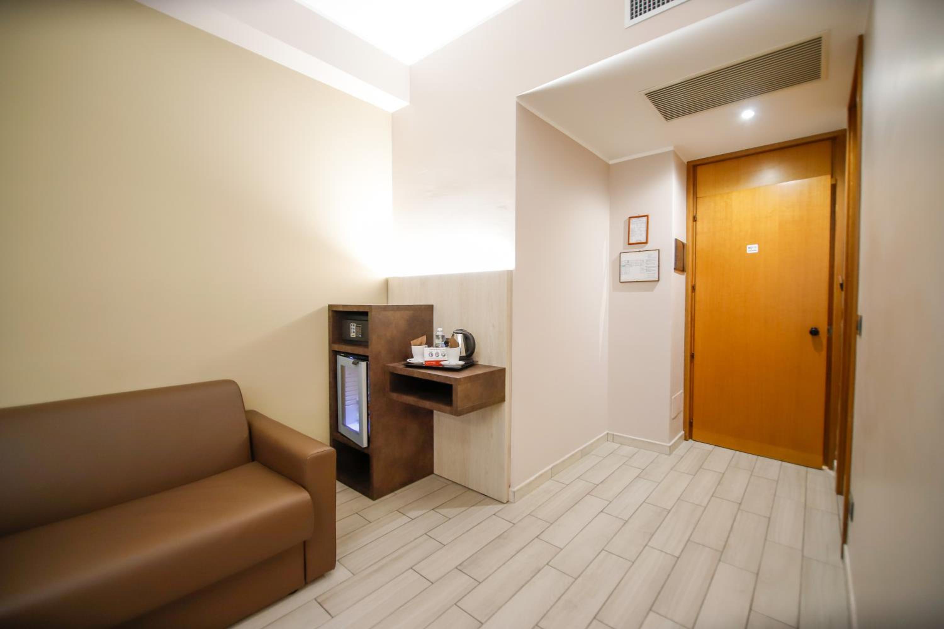 Junior Suite - Photo 33