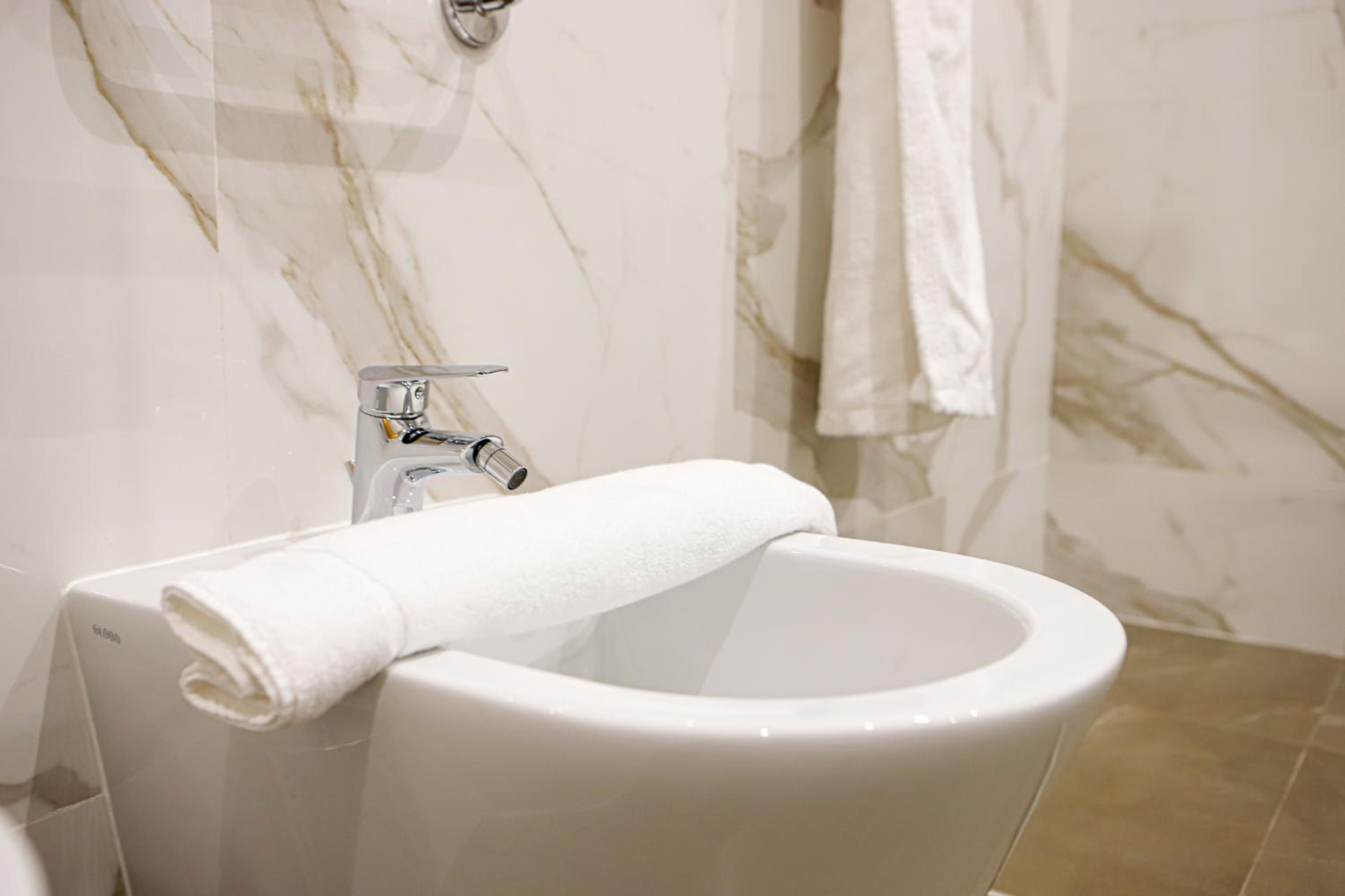 Junior Suite - Photo 43