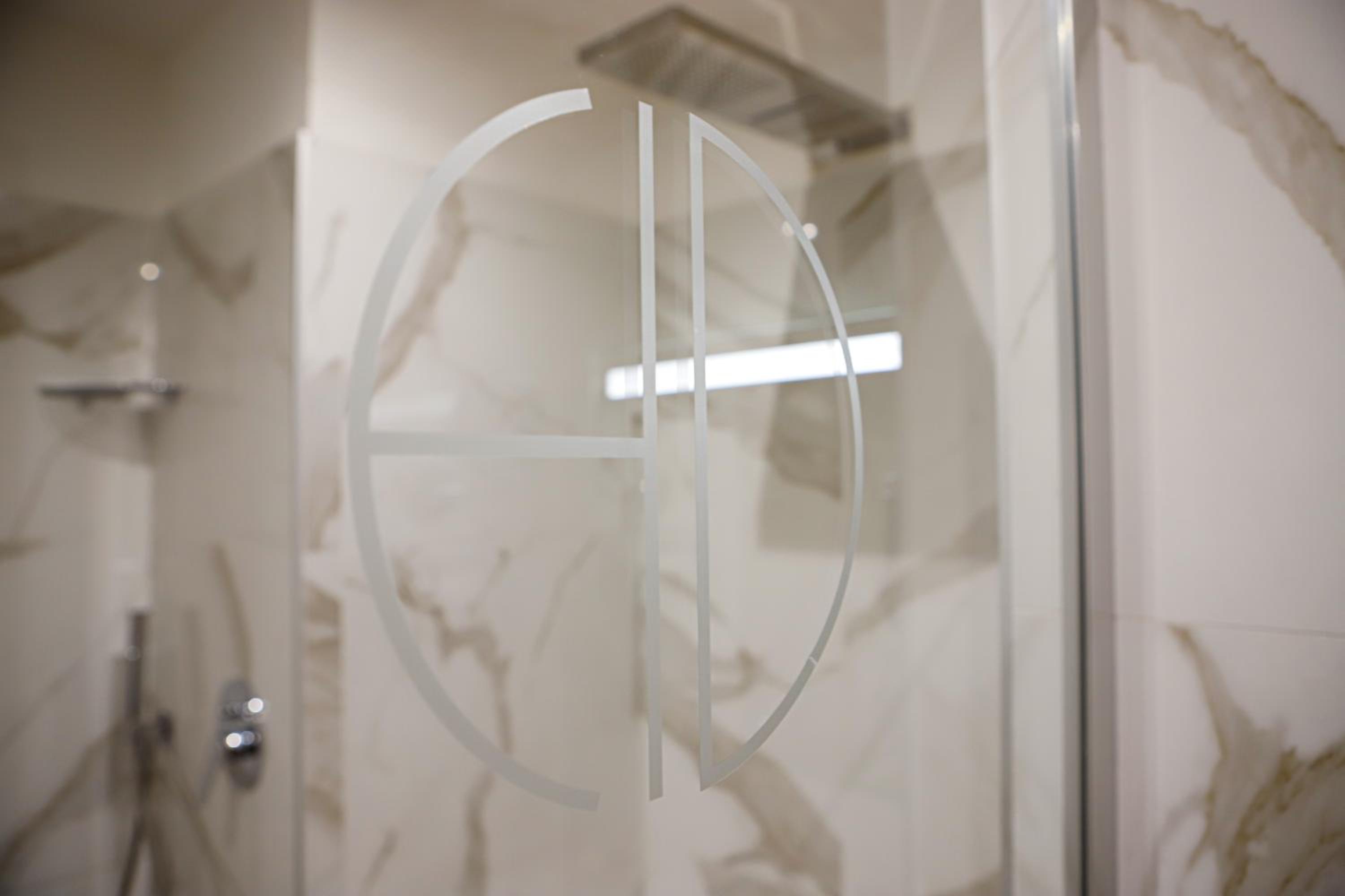 Junior Suite - Photo 24