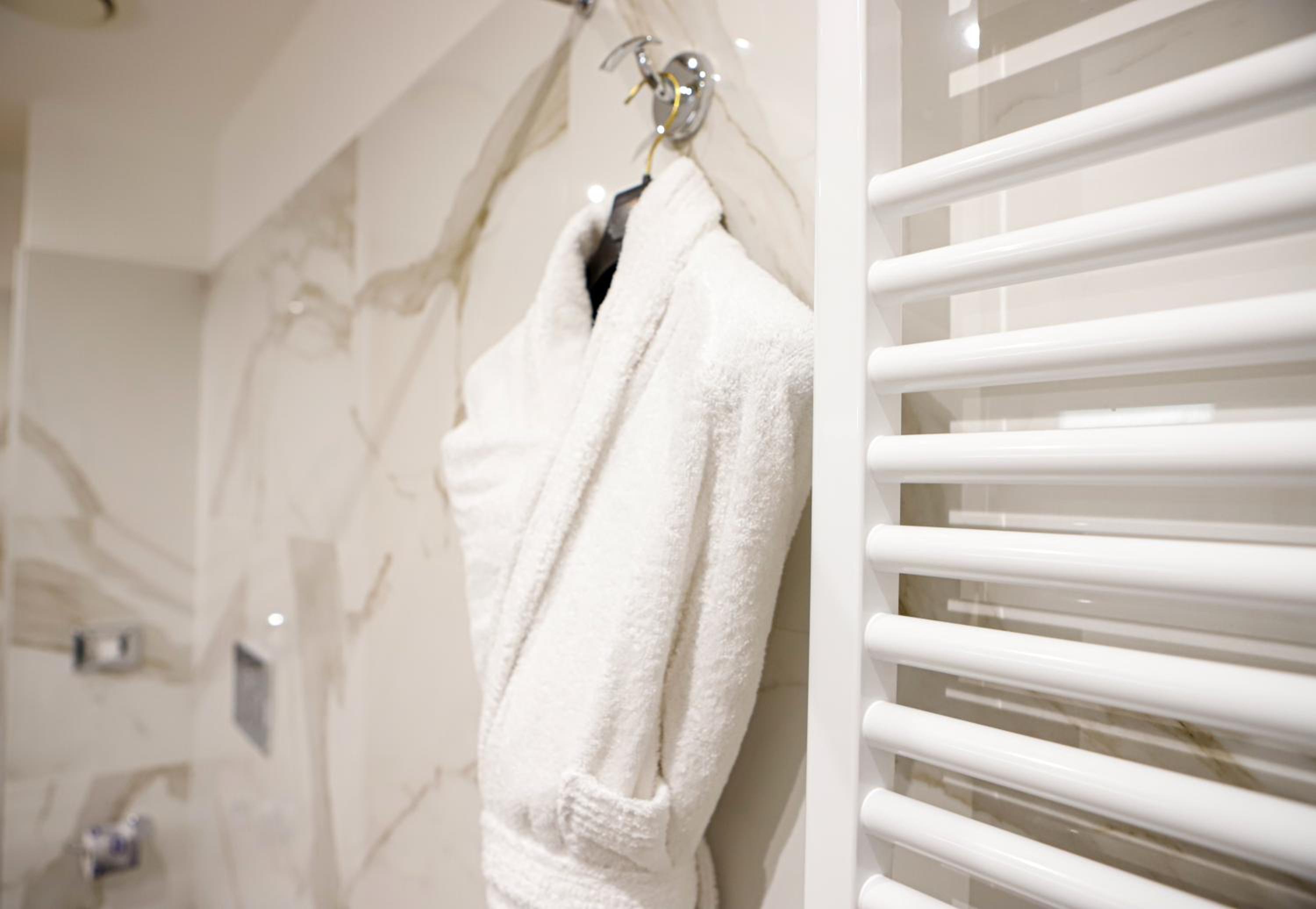 Junior Suite - Photo 29