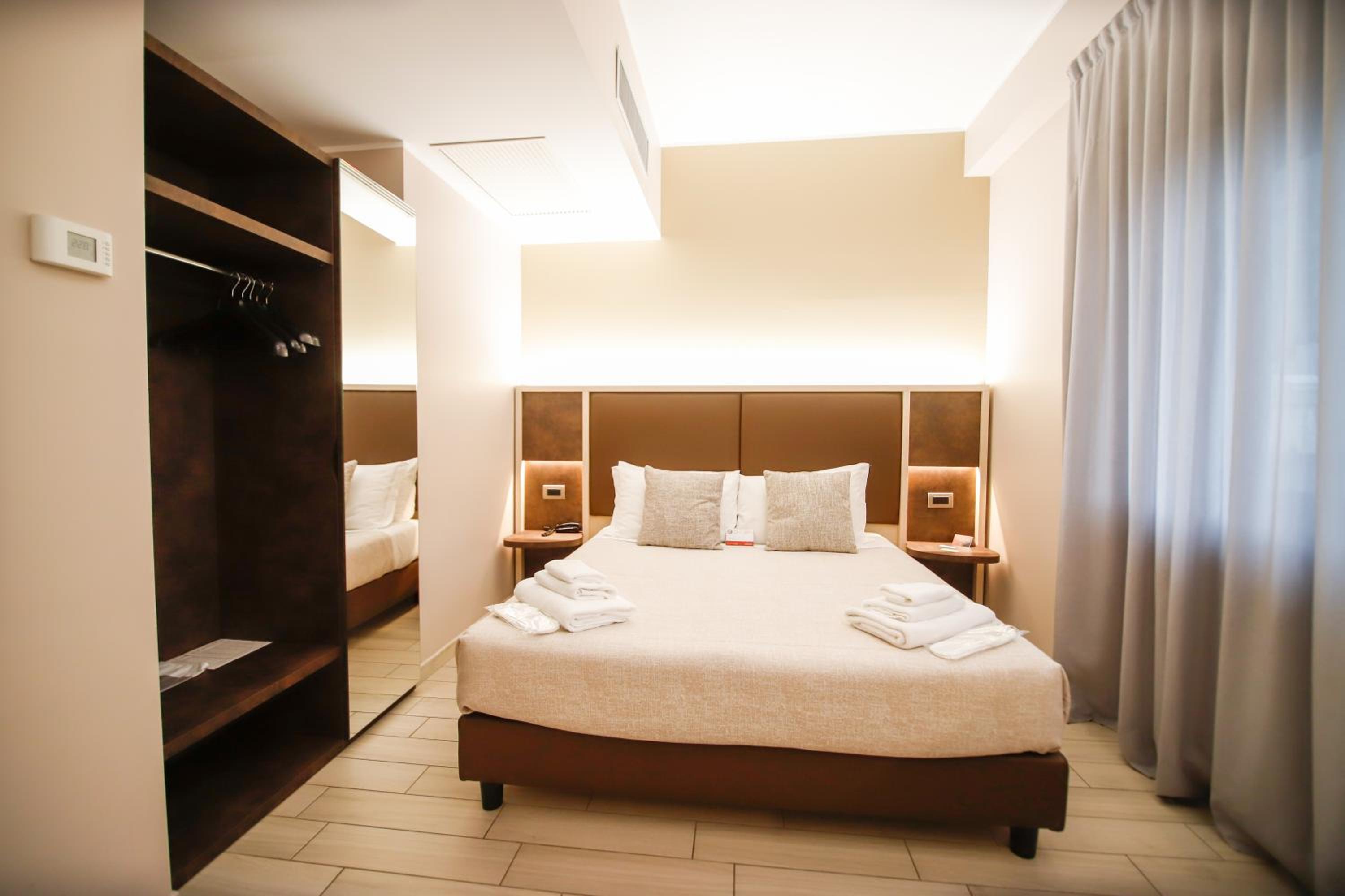 Junior Suite - Photo 16