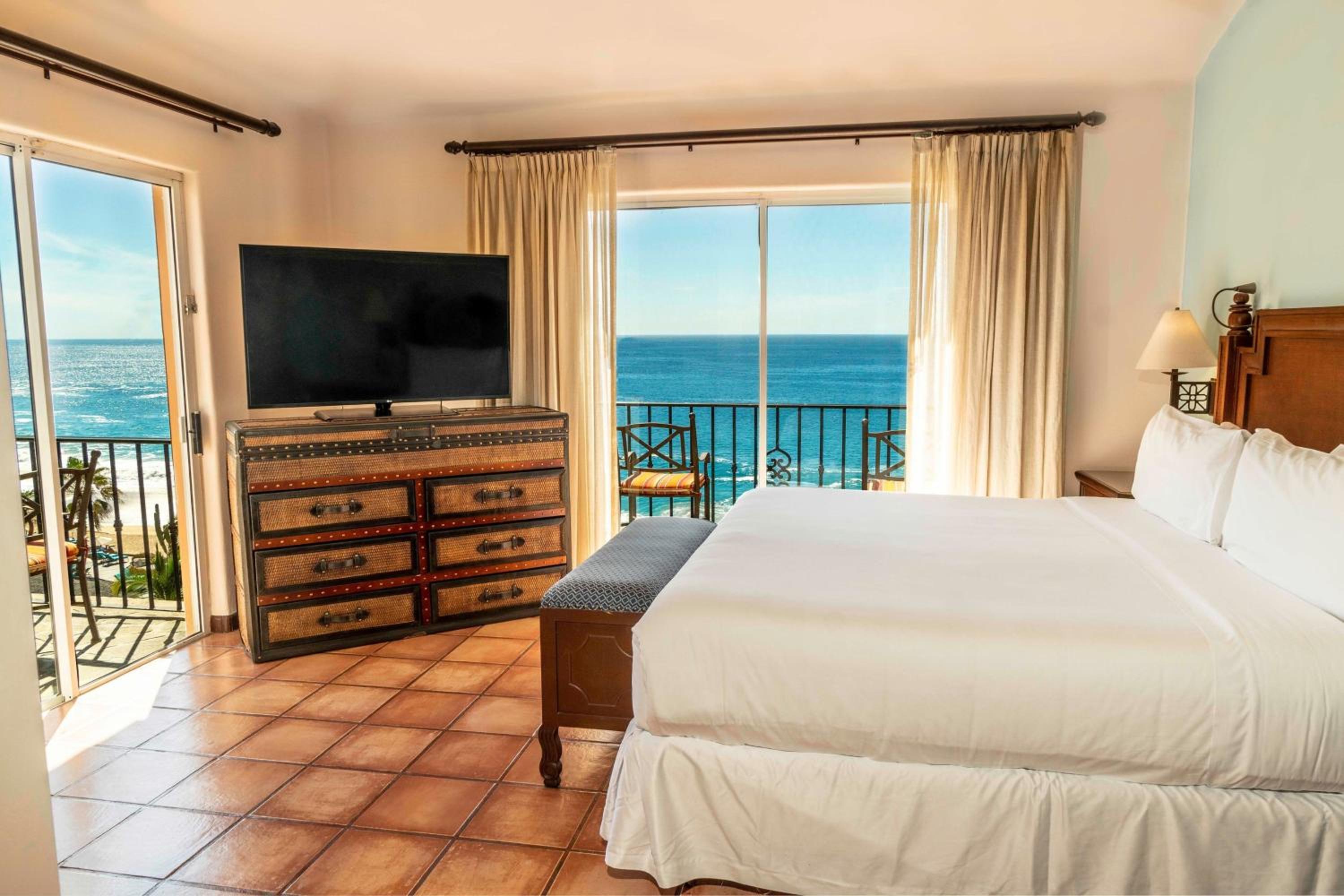 Three-Bedroom Oceanfront Suite With Balcony - Misiones